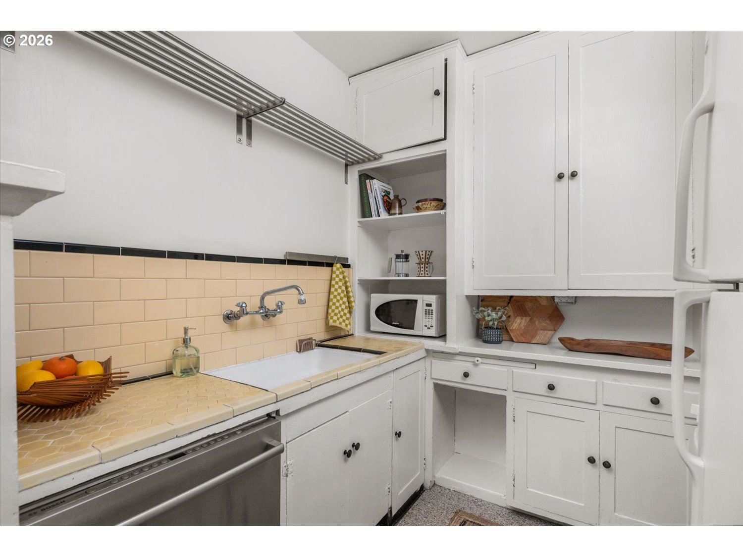 Photo #13: 388383537 Listing: Photo #13