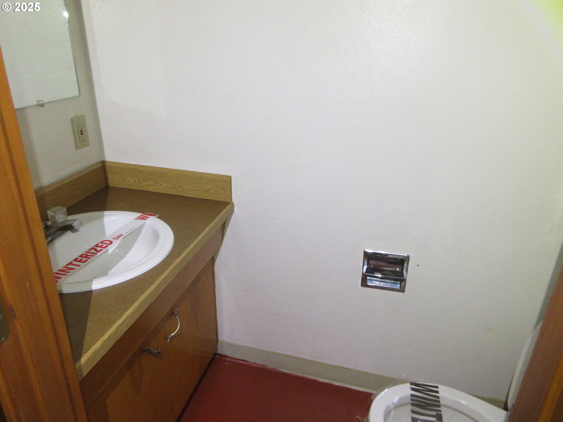 Photo #5: 388514921 Listing 