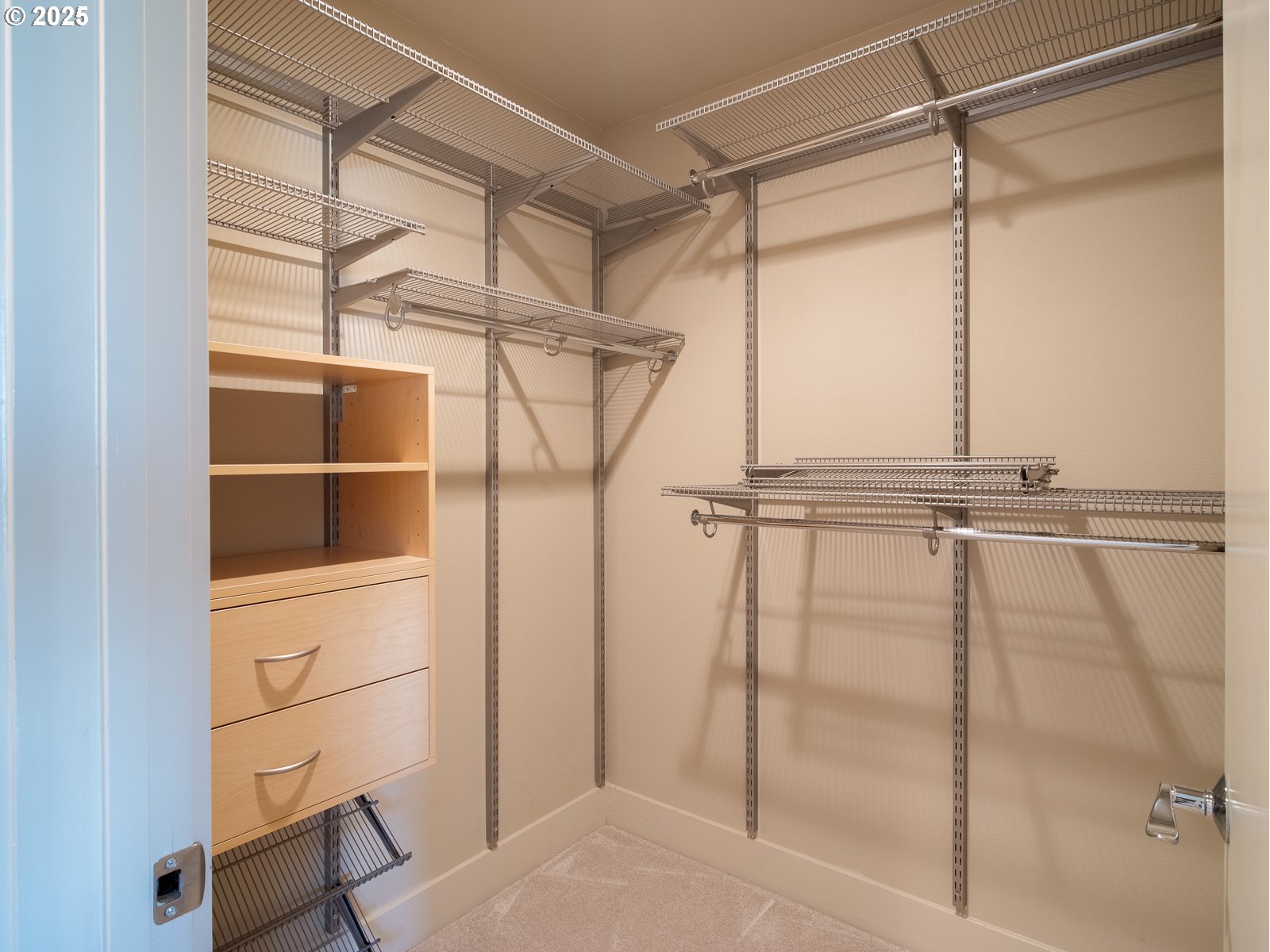 Photo #20: 389502627 Listing: Photo #20