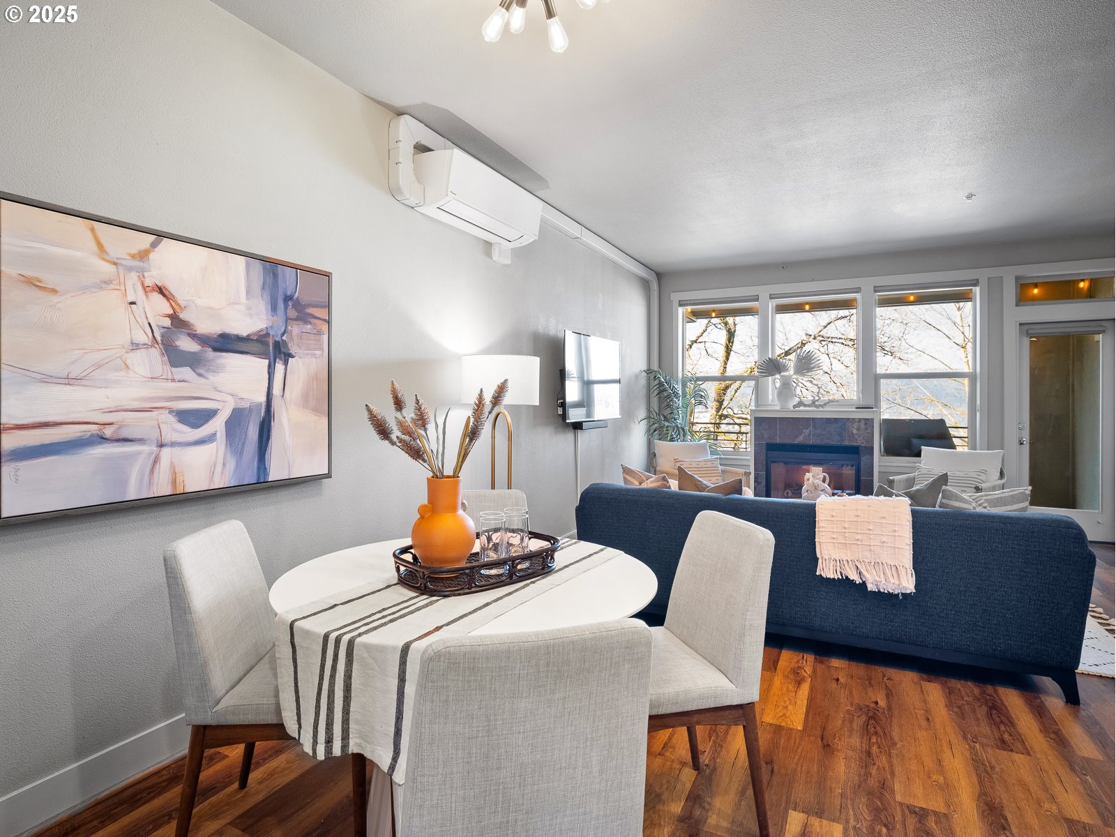 Photo #3: 389502627 Listing: Photo #3