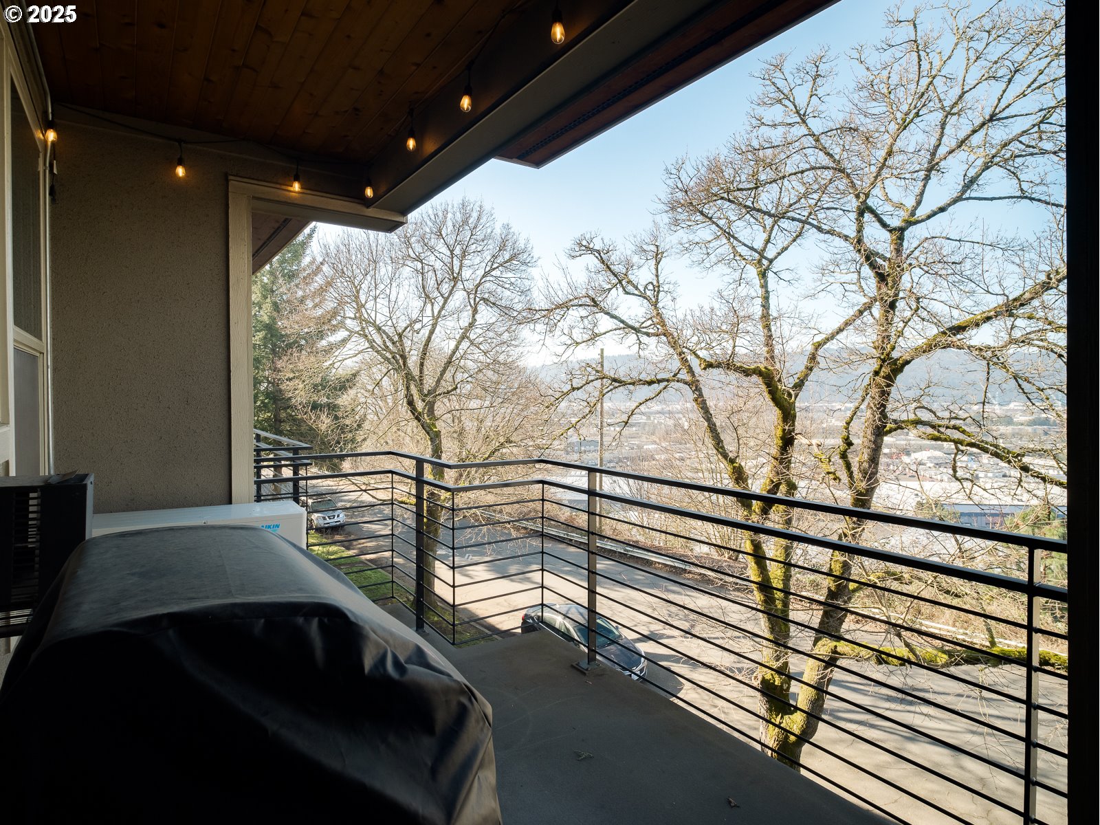 Photo #5: 389502627 Listing: Photo #5