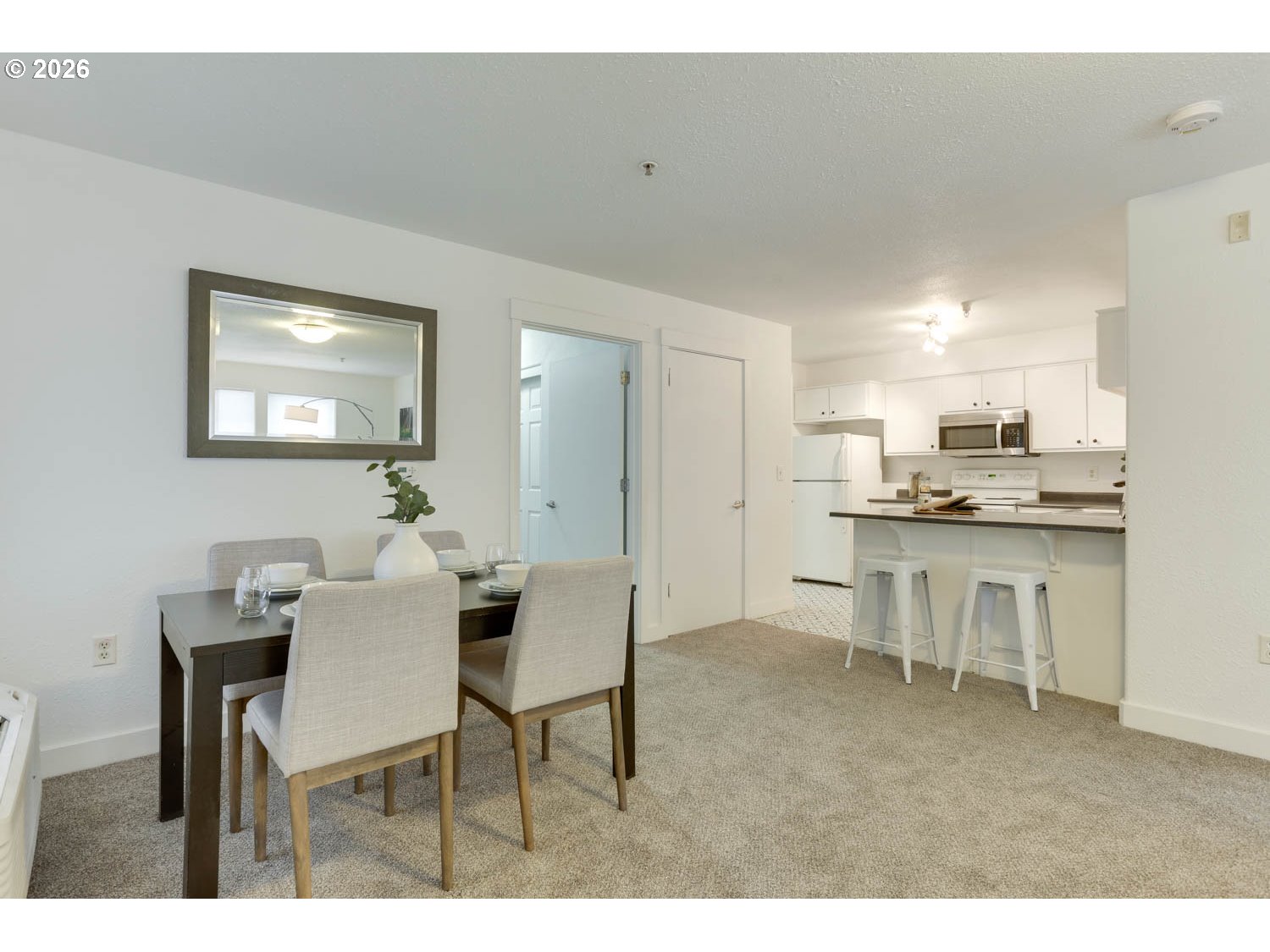 Photo #1: 389879553 Listing: Photo #1