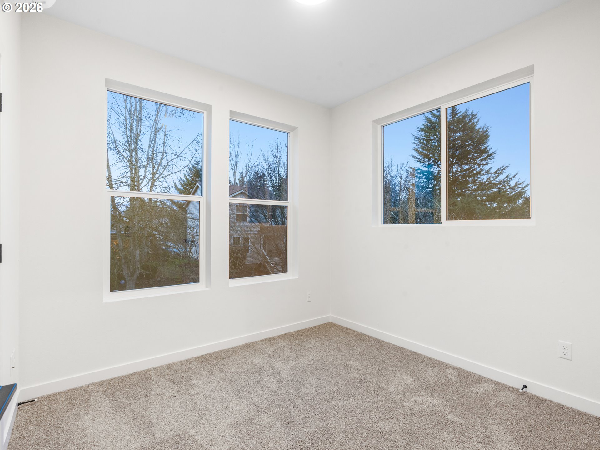 8328 N Bank ST, Portland, OR, 97203