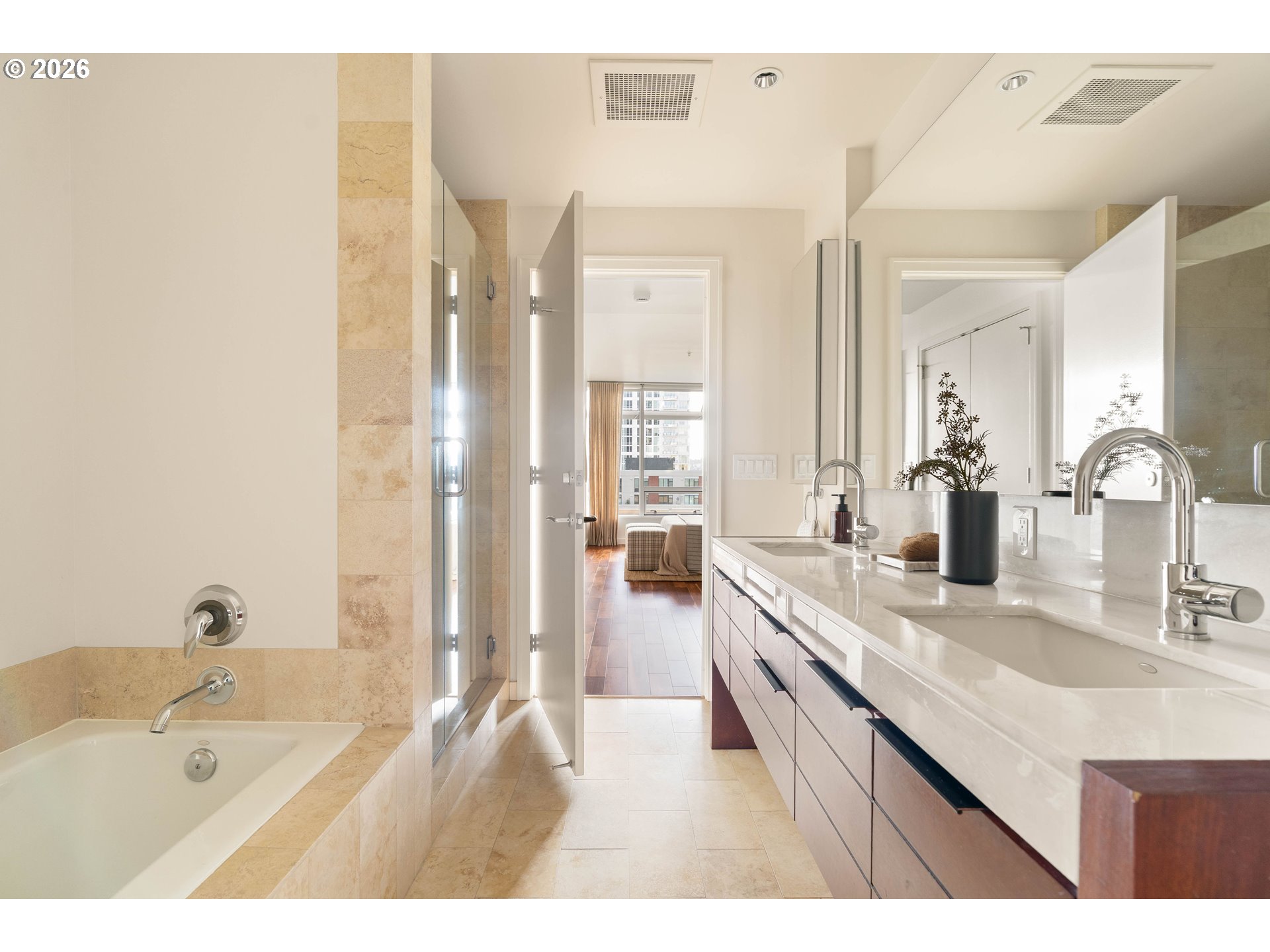 Photo #22: 391803671 Listing: Photo #22