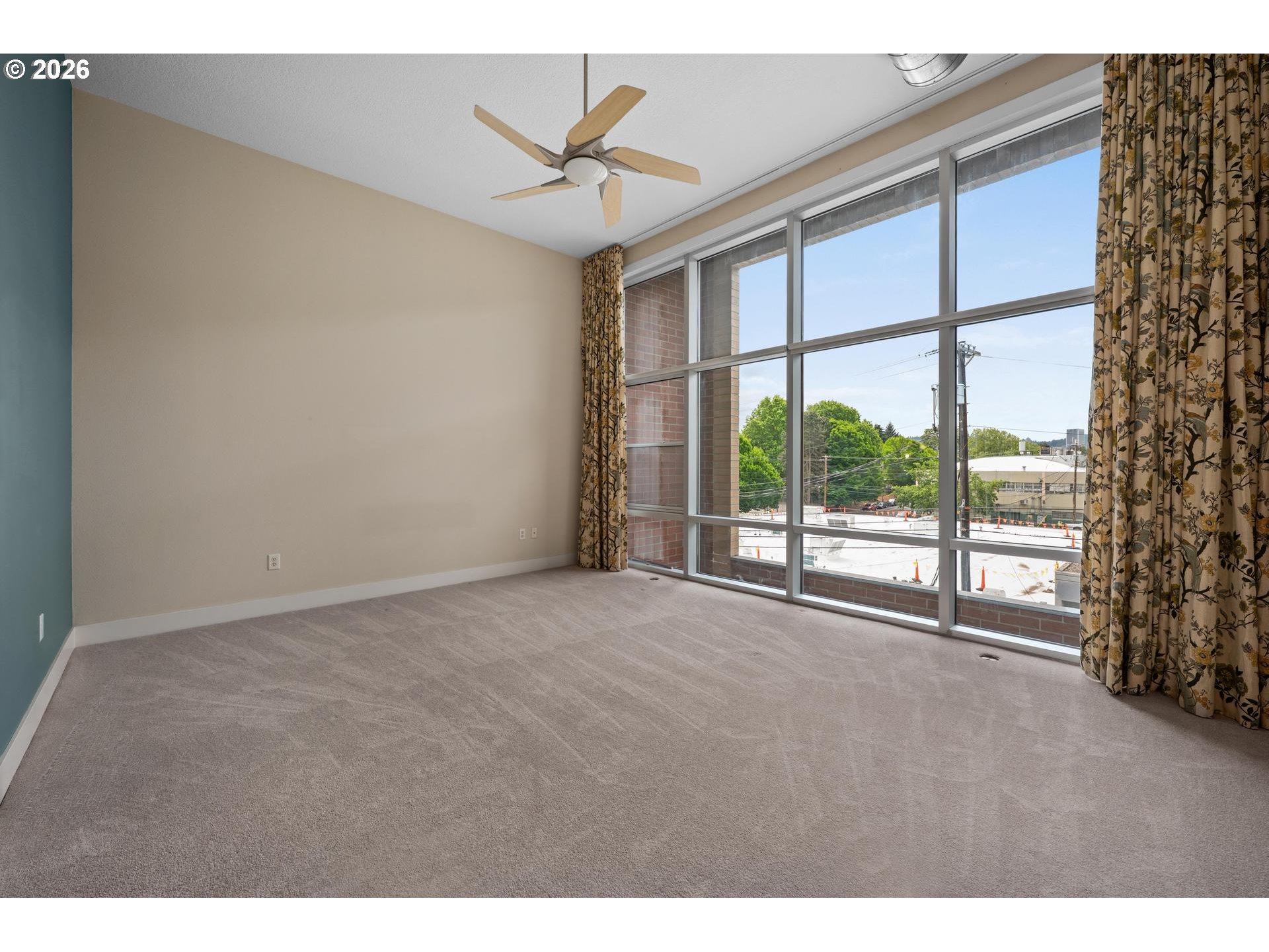 Photo #22: 392018103 Listing: Photo #22