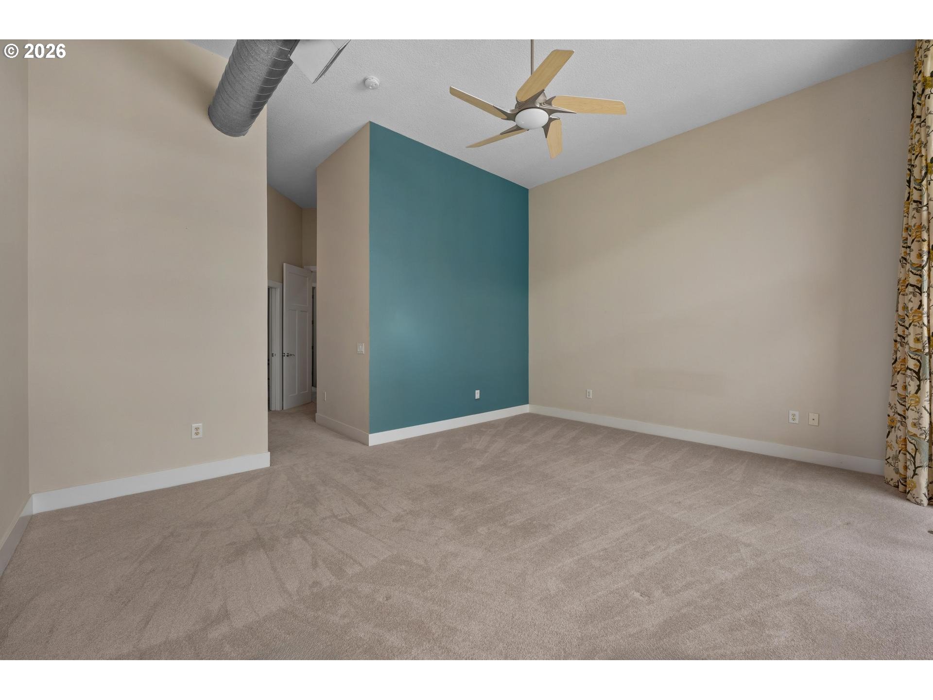 Photo #23: 392018103 Listing: Photo #23