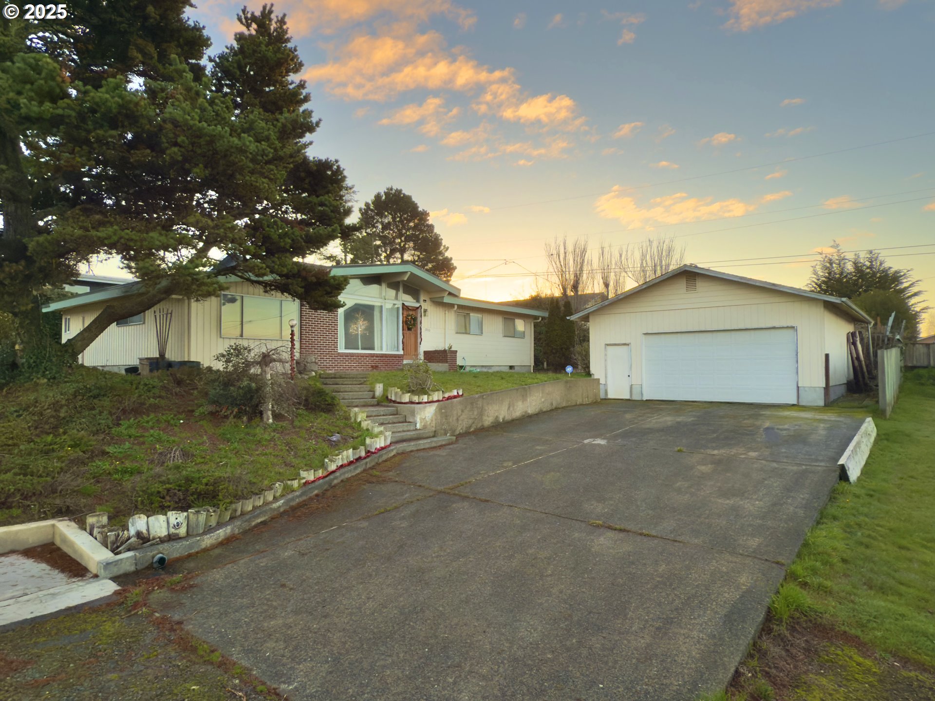 88793 TERRITORIAL RD, Elmira, OR, 97437