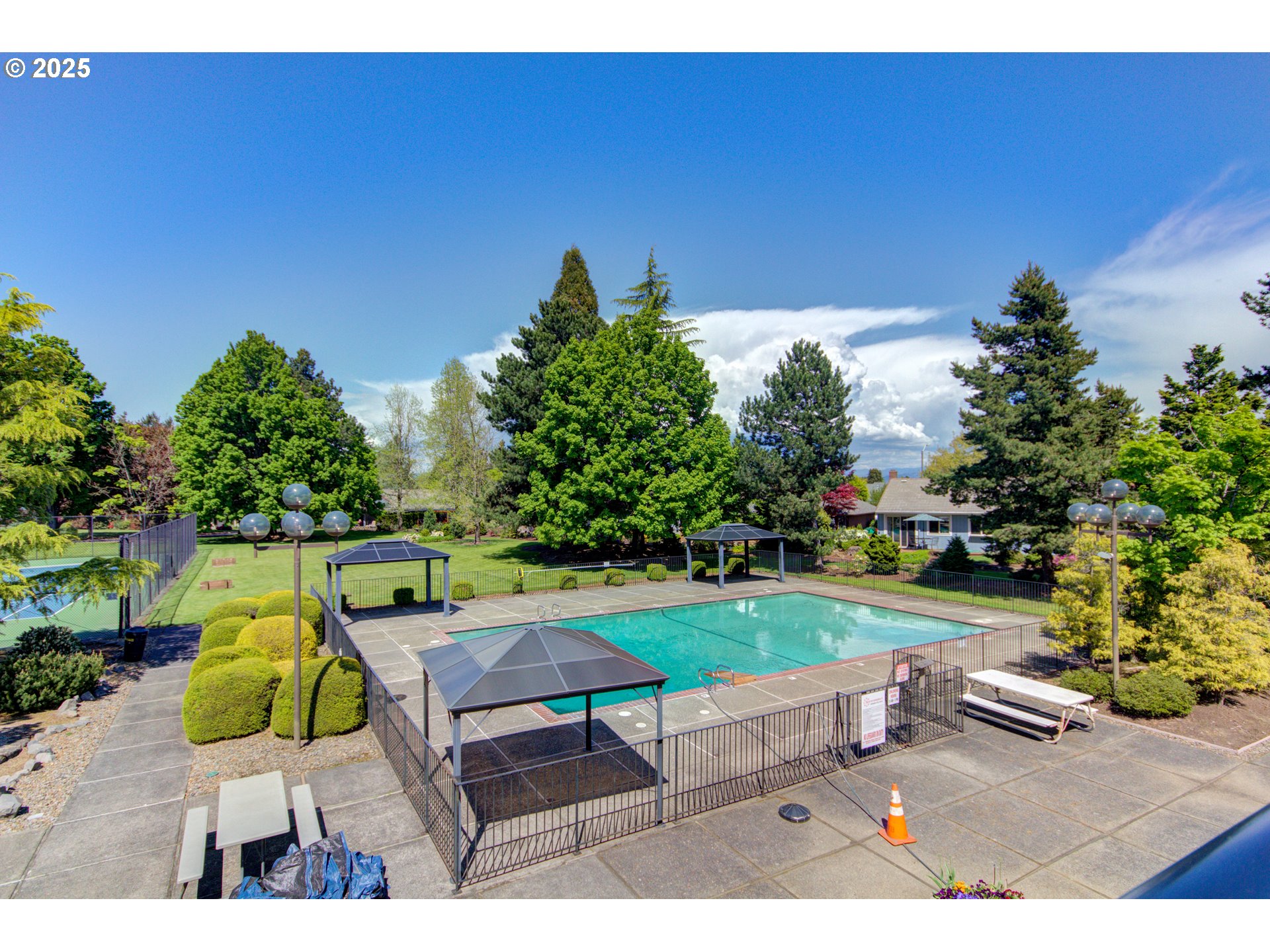 Photo #44: 392327876 Listing: Photo #44