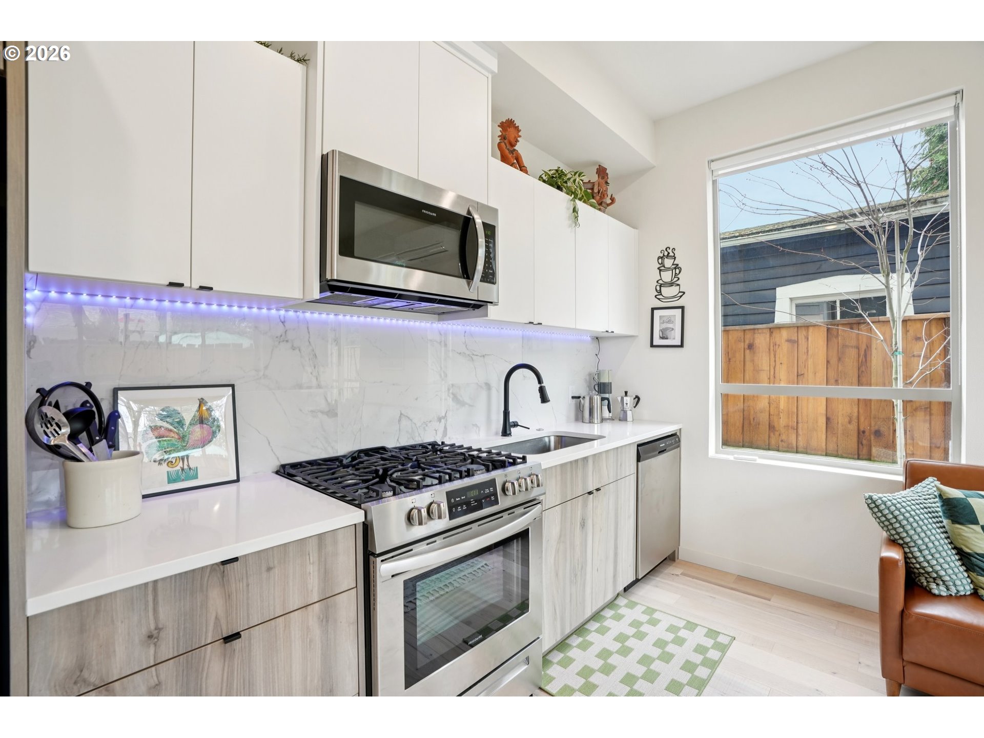 Photo #15: 393412967 Listing: Photo #15