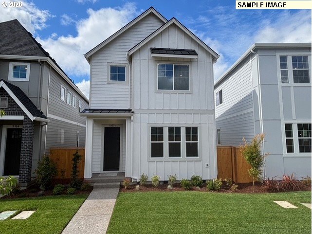 18095 SW Hoover LN, Beaverton, OR 97003