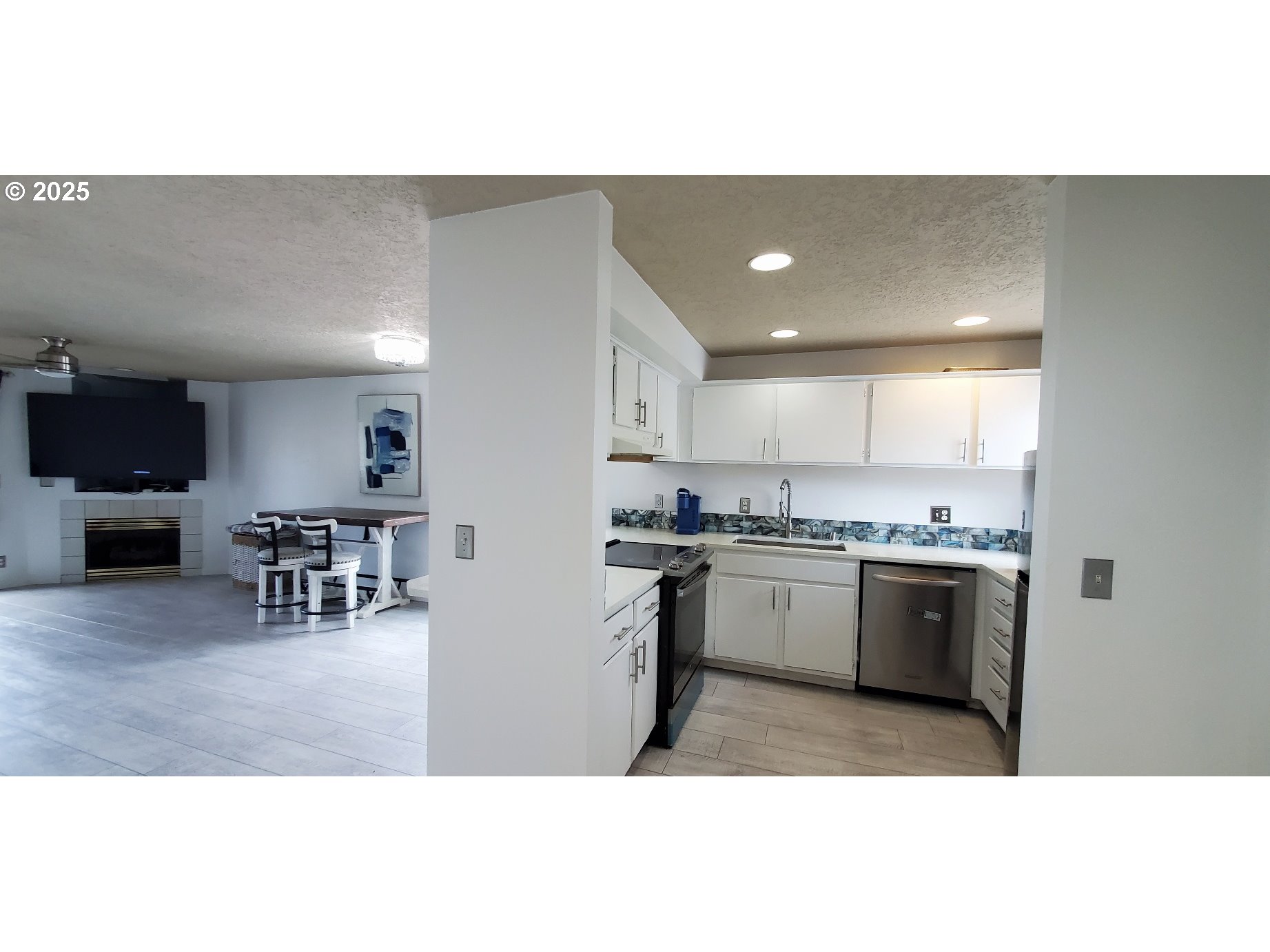 Photo #13: 393491677 Listing: Photo #13