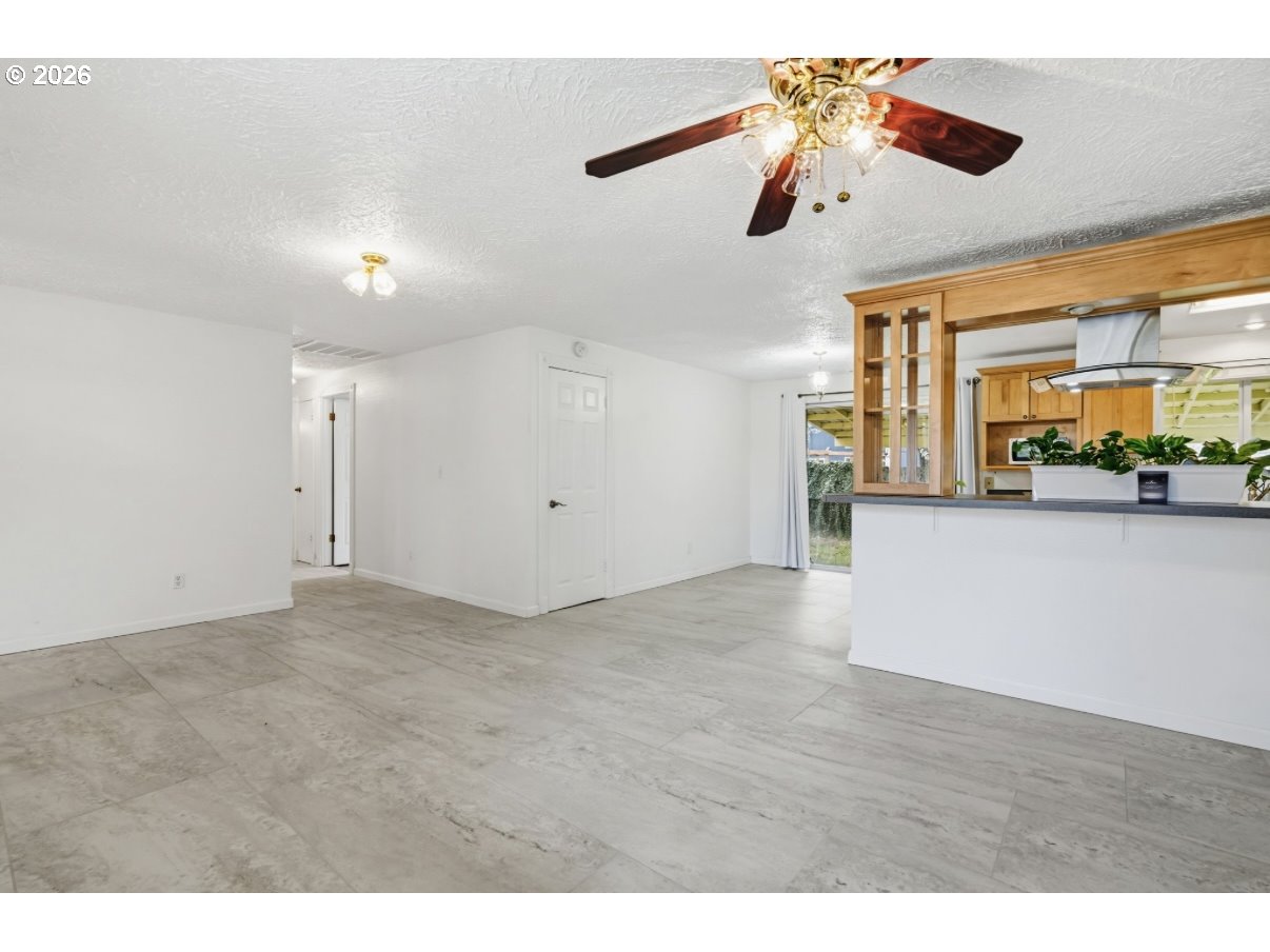 11722 NW 9TH AVE, Vancouver, WA, 98685