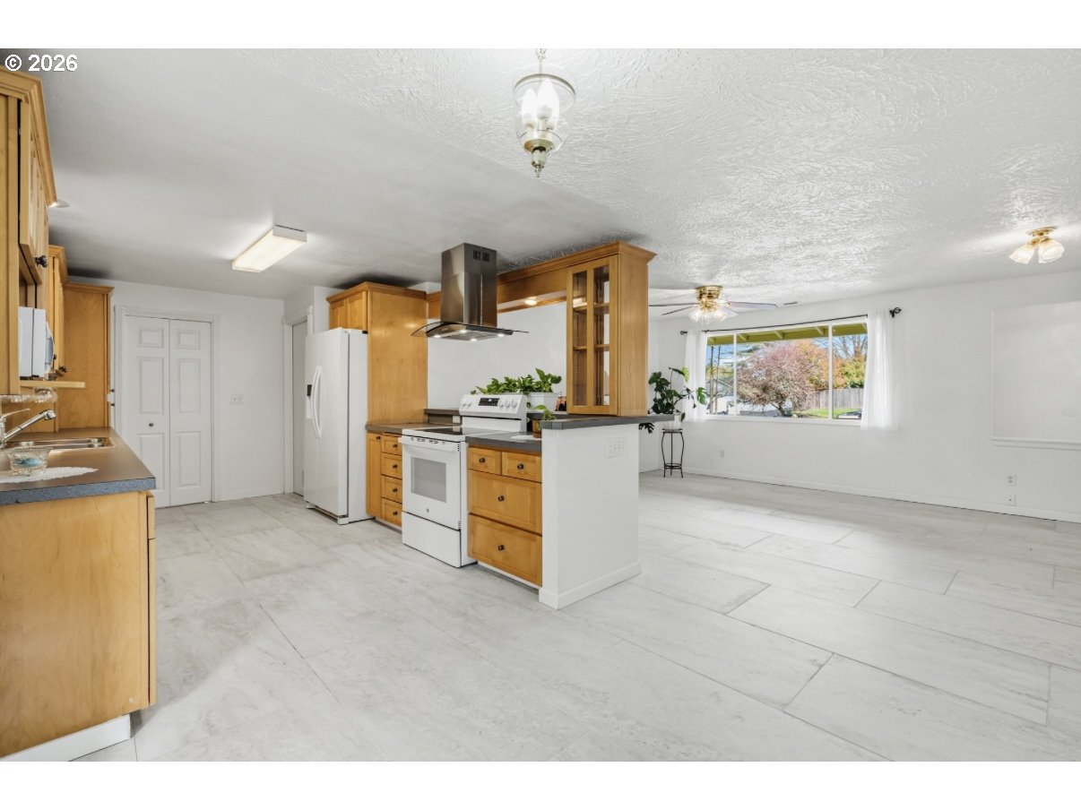 11722 NW 9TH AVE, Vancouver, WA, 98685