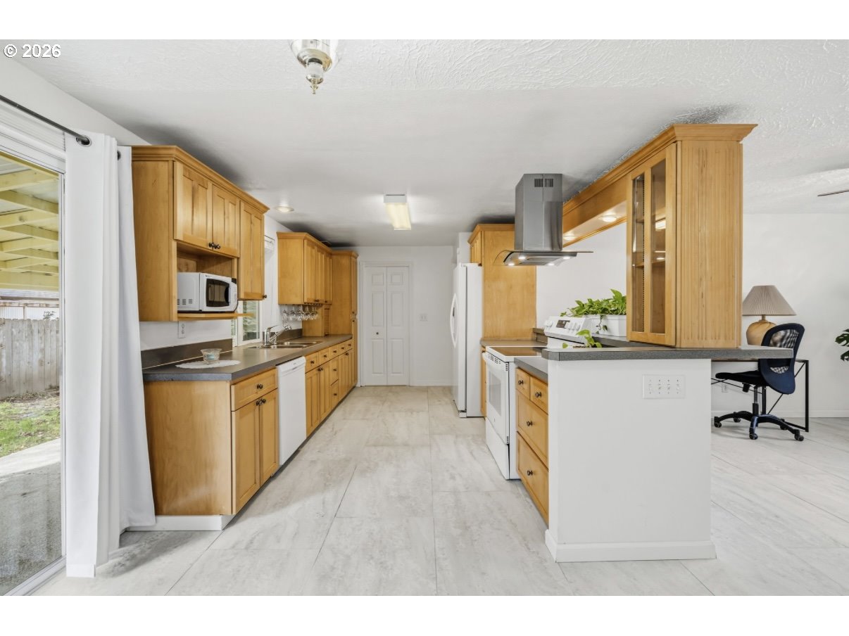 11722 NW 9TH AVE, Vancouver, WA, 98685