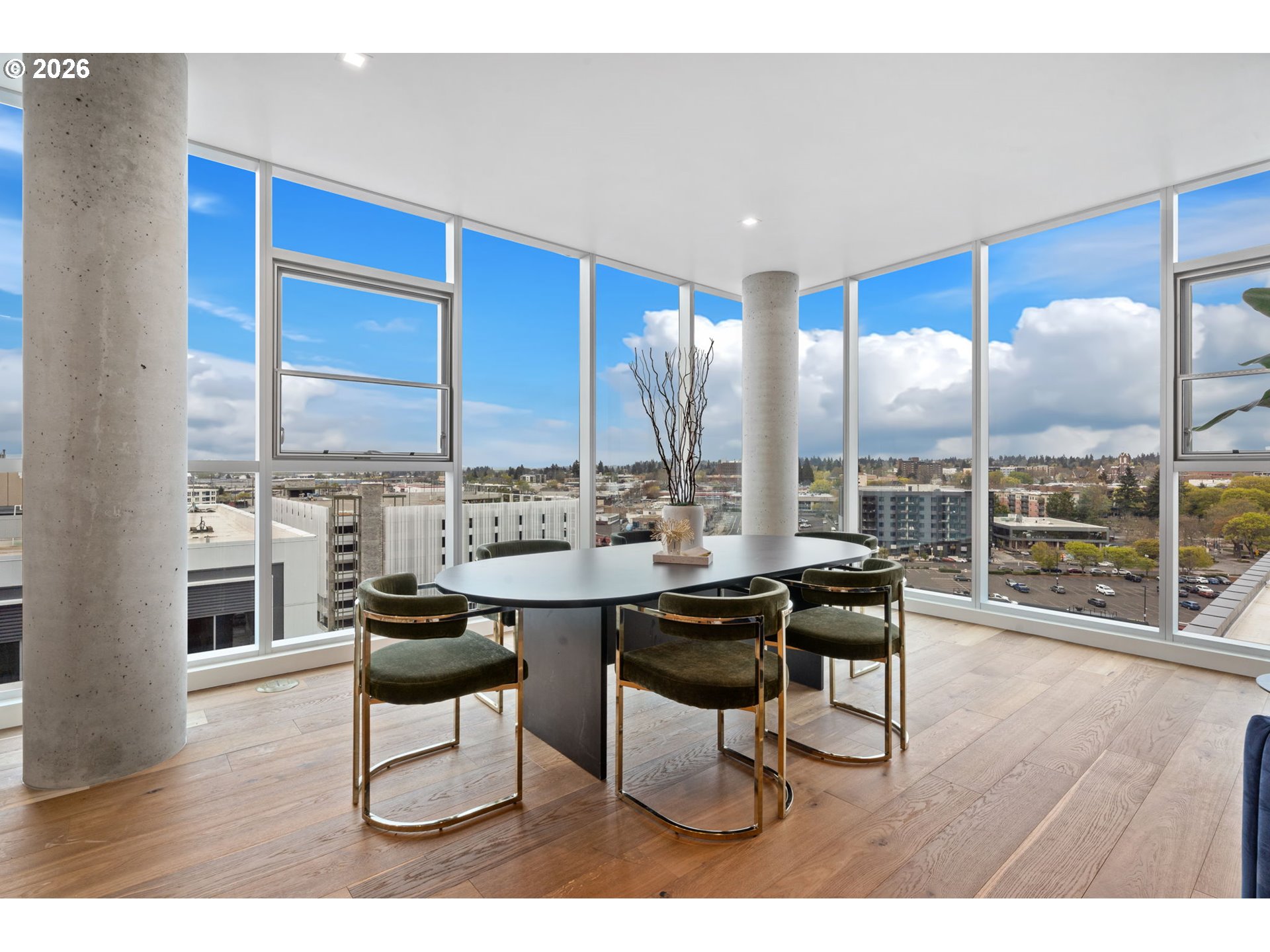 Photo #1: 394251011 Listing: Photo #1