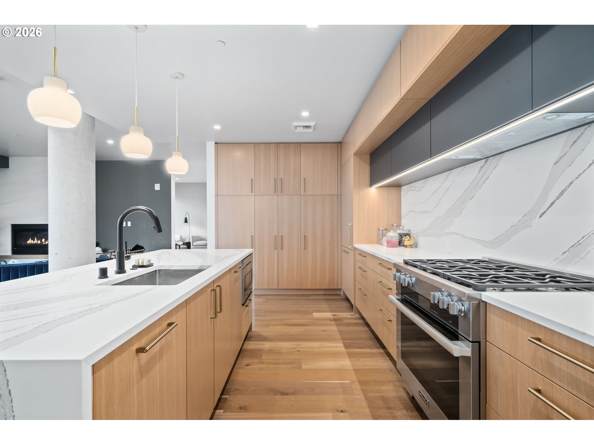 Photo #6: 394251011 Listing: Photo #6