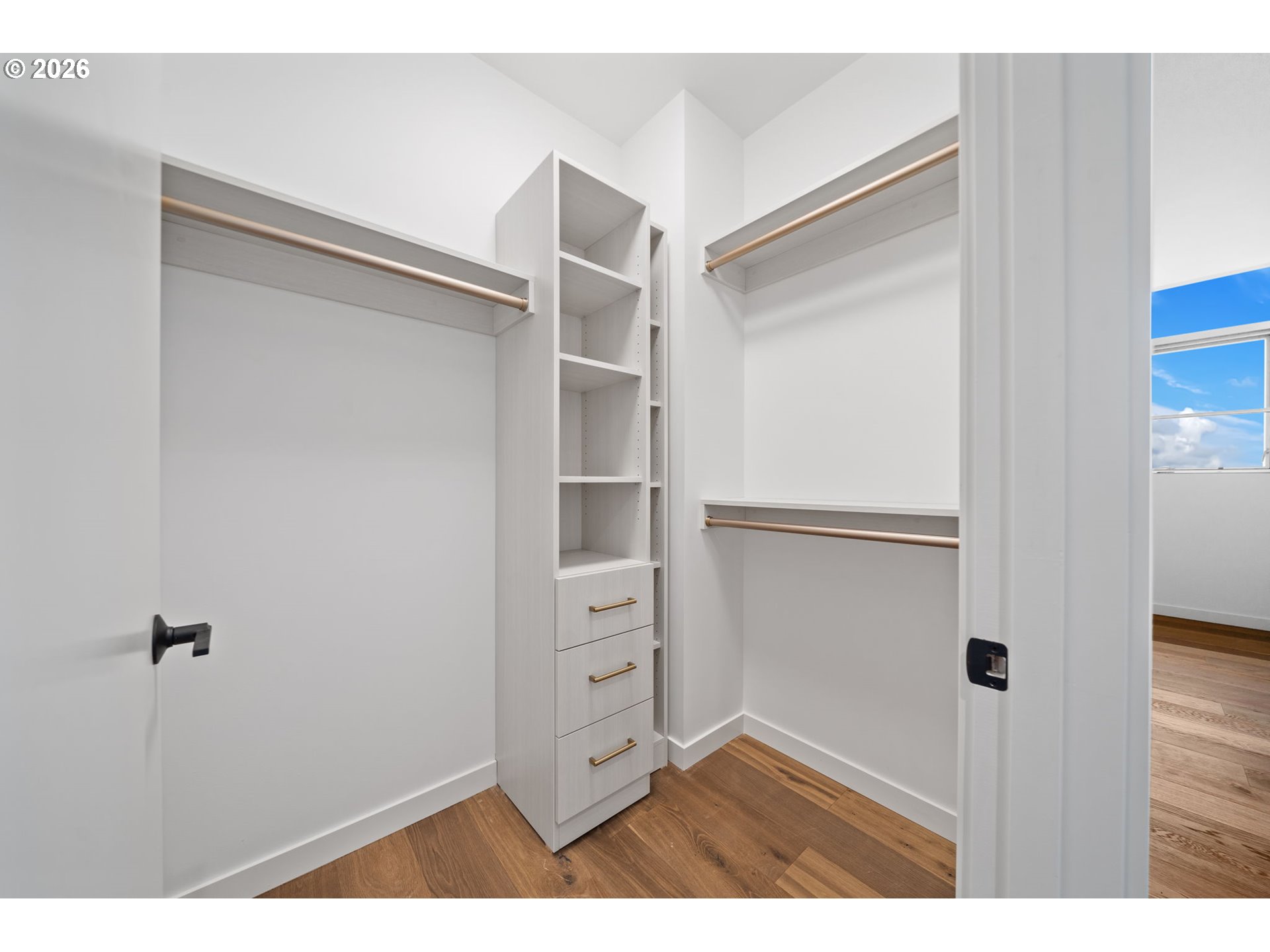 Photo #14: 394251011 Listing: Photo #14