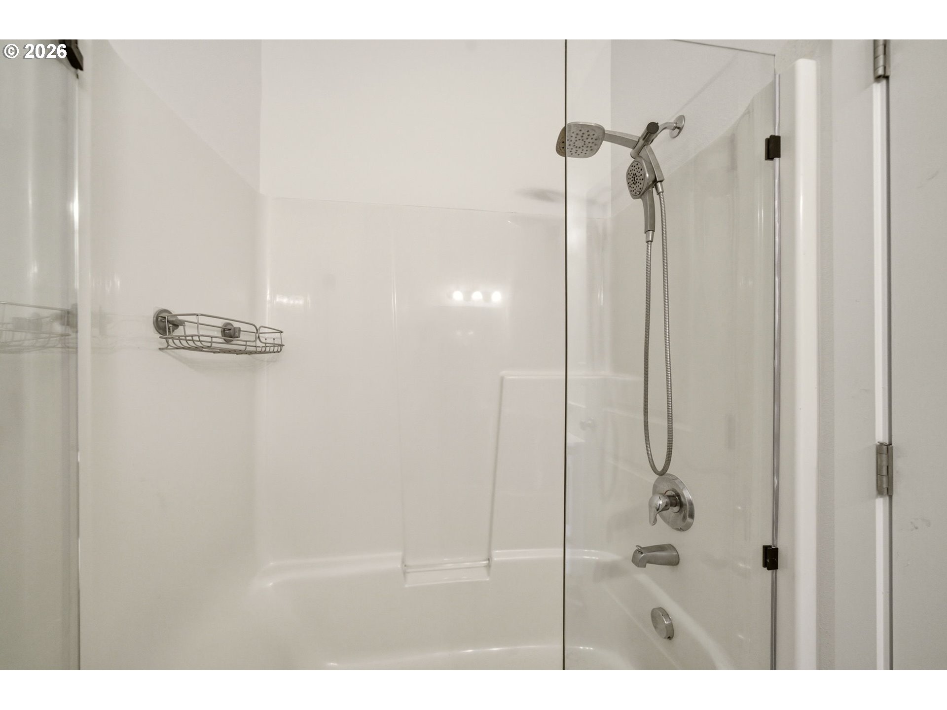 Photo #19: 394648368 Listing: Photo #19