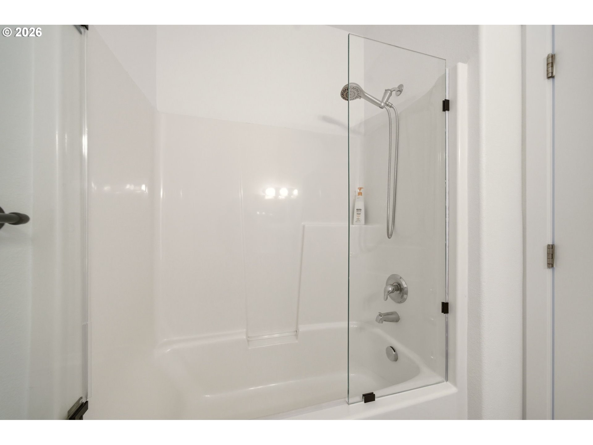 Photo #24: 394648368 Listing: Photo #24