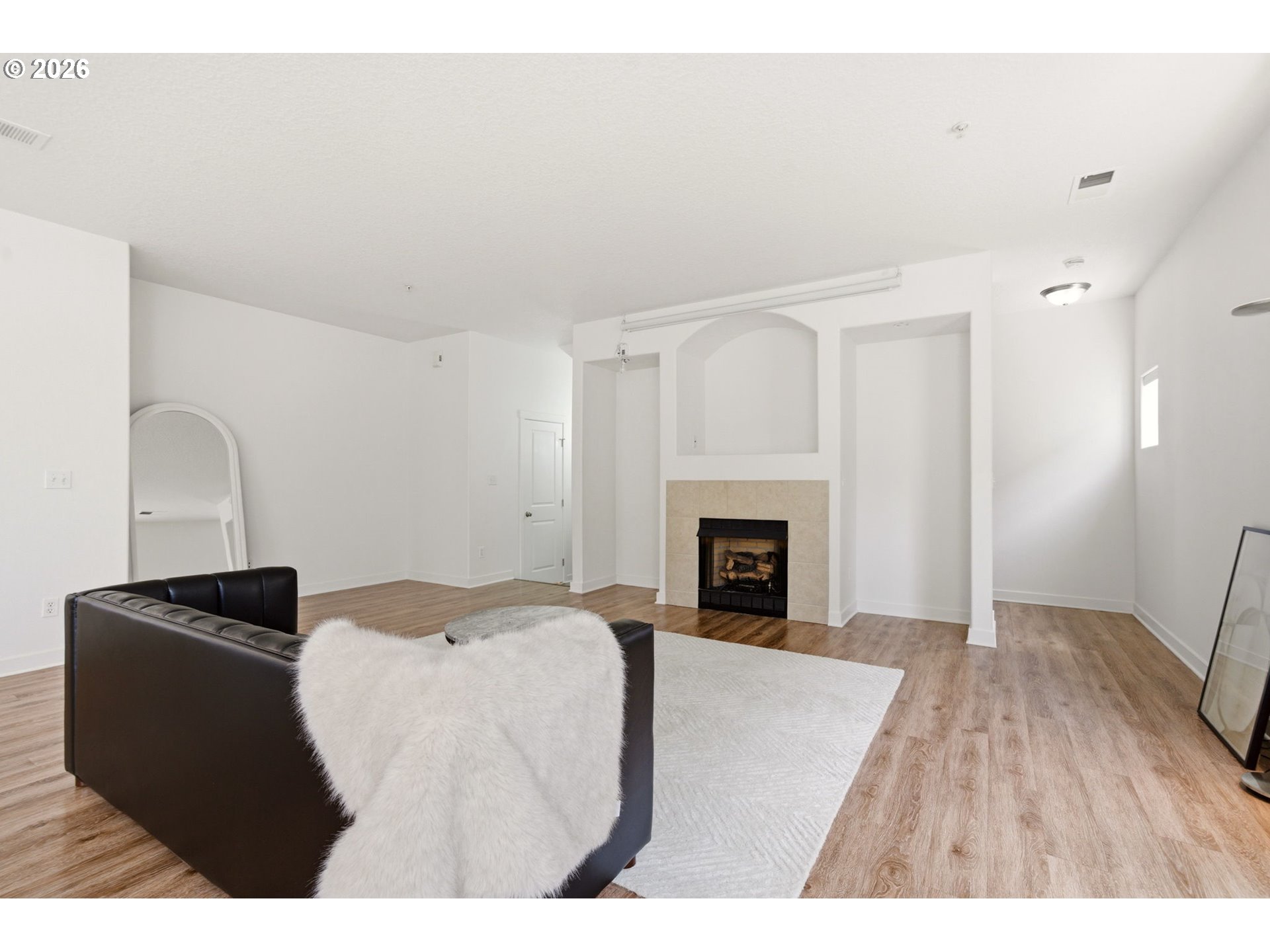 Photo #37: 394648368 Listing: Photo #37