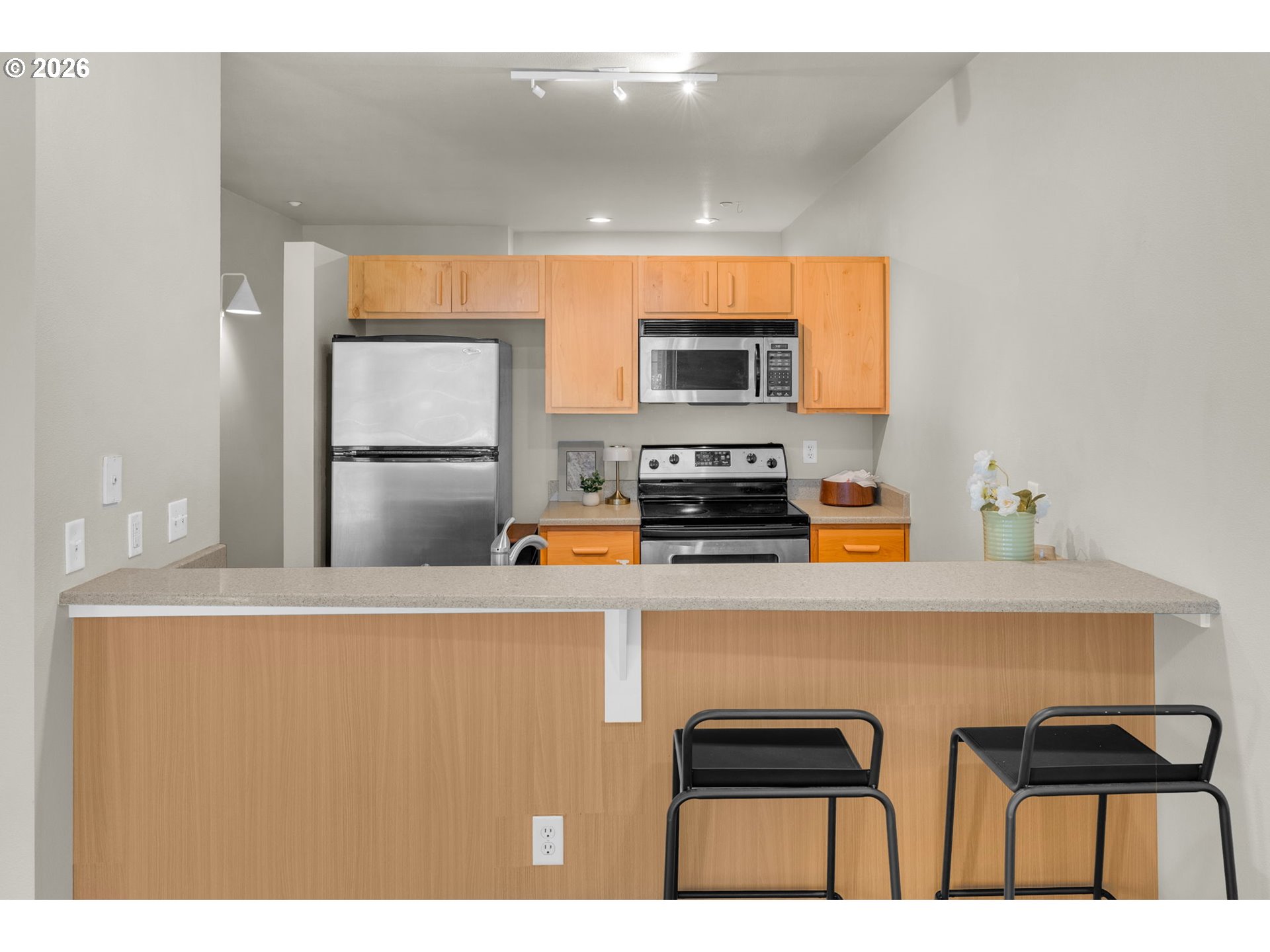 Photo #9: 394730861 Listing: Photo #9