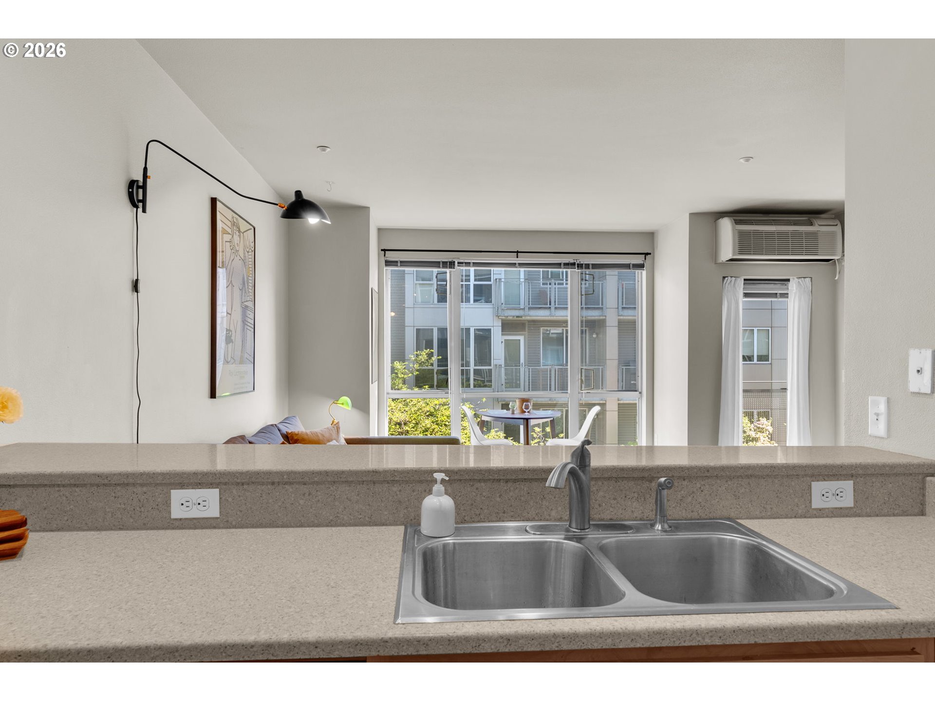 Photo #8: 394730861 Listing: Photo #8