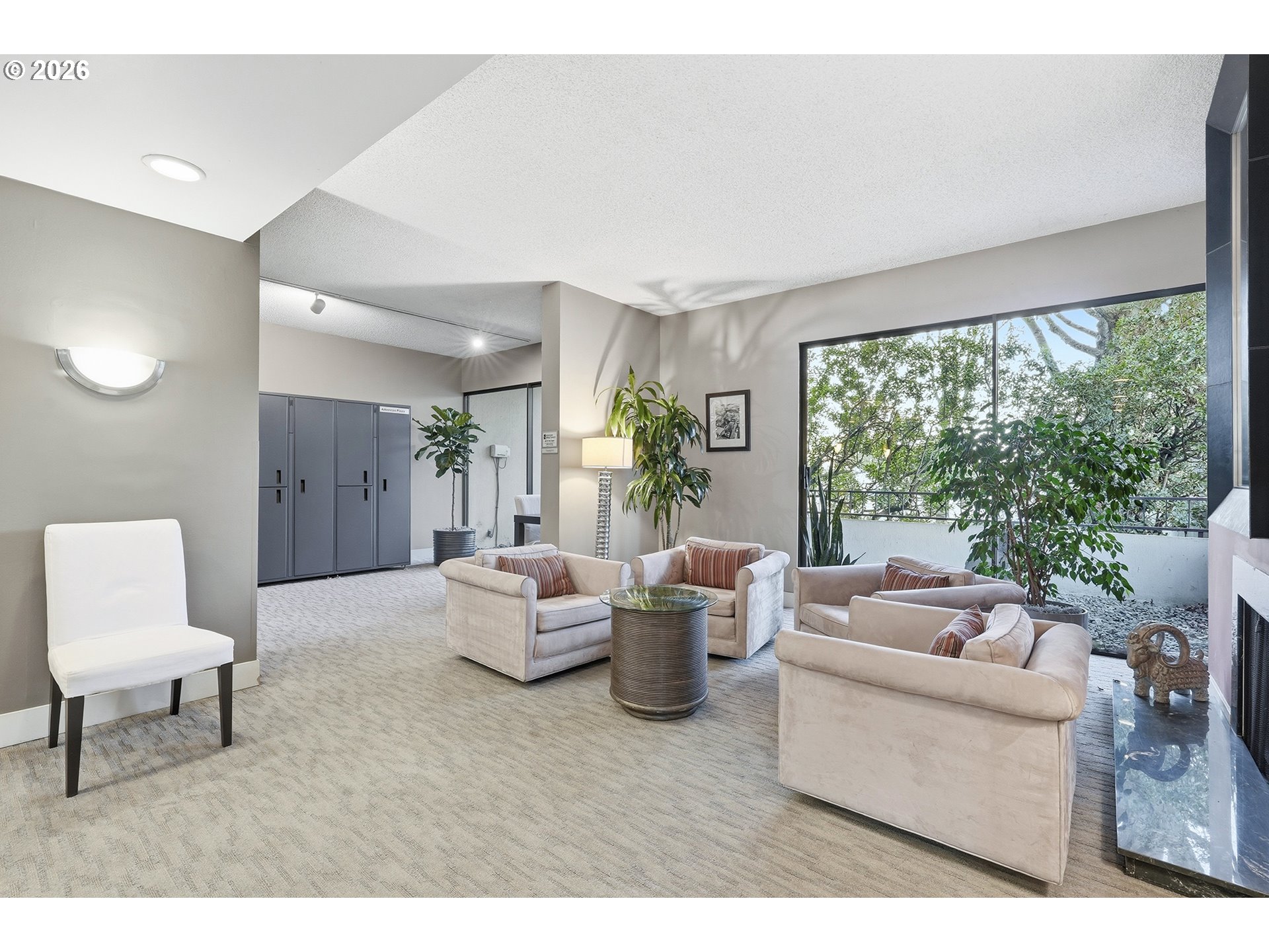 Photo #23: 394884388 Listing: Photo #23