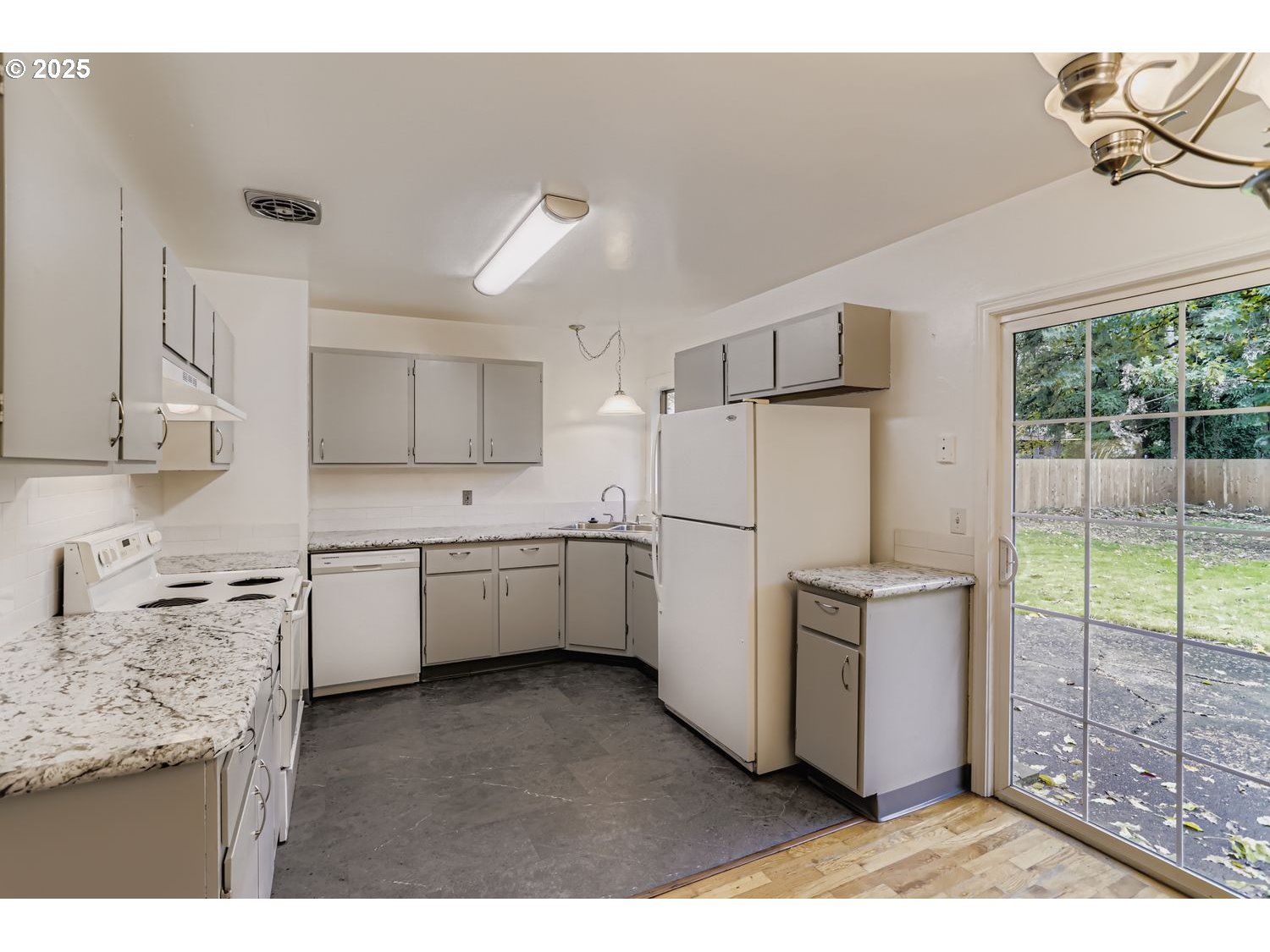 2237 SE 189TH AVE, Portland, OR, 97233