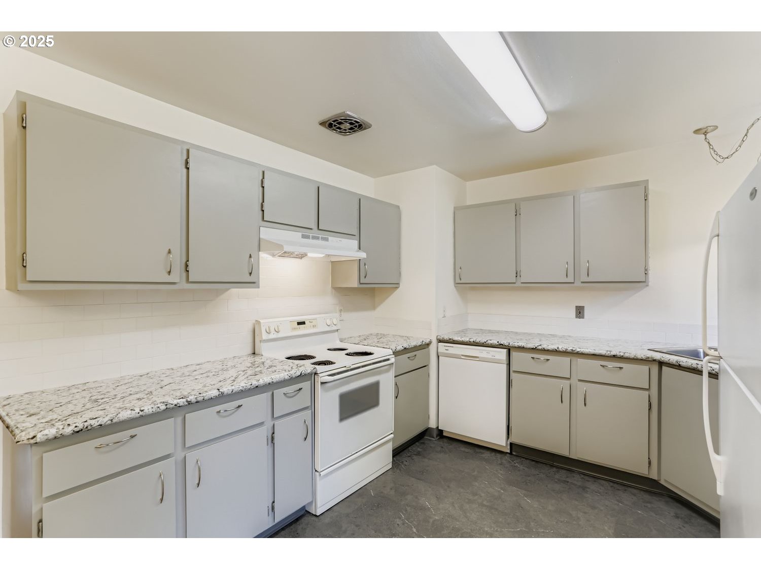 2237 SE 189TH AVE, Portland, OR, 97233