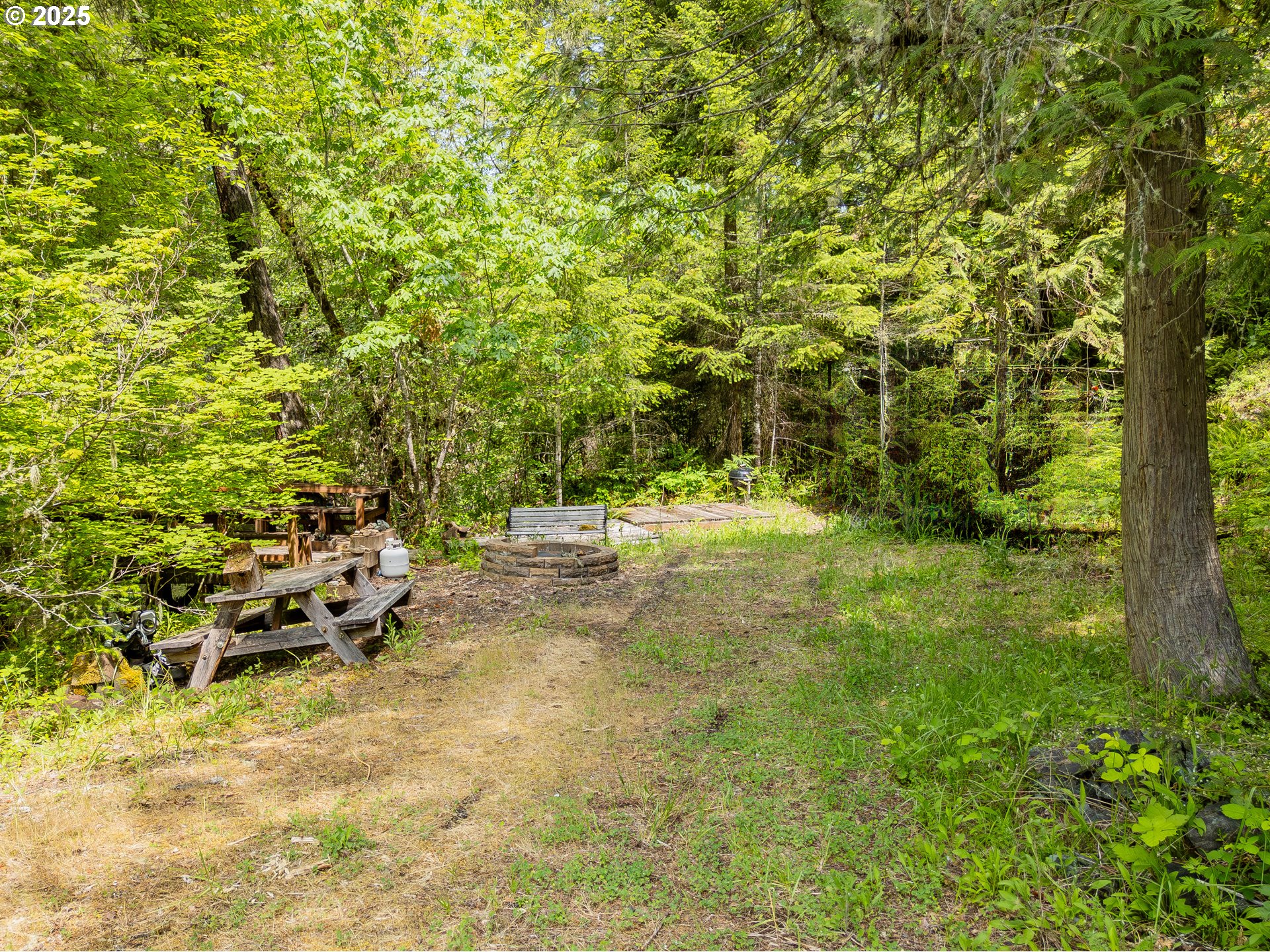 400 NEWBRIDGE RD, Glide, OR, 97443