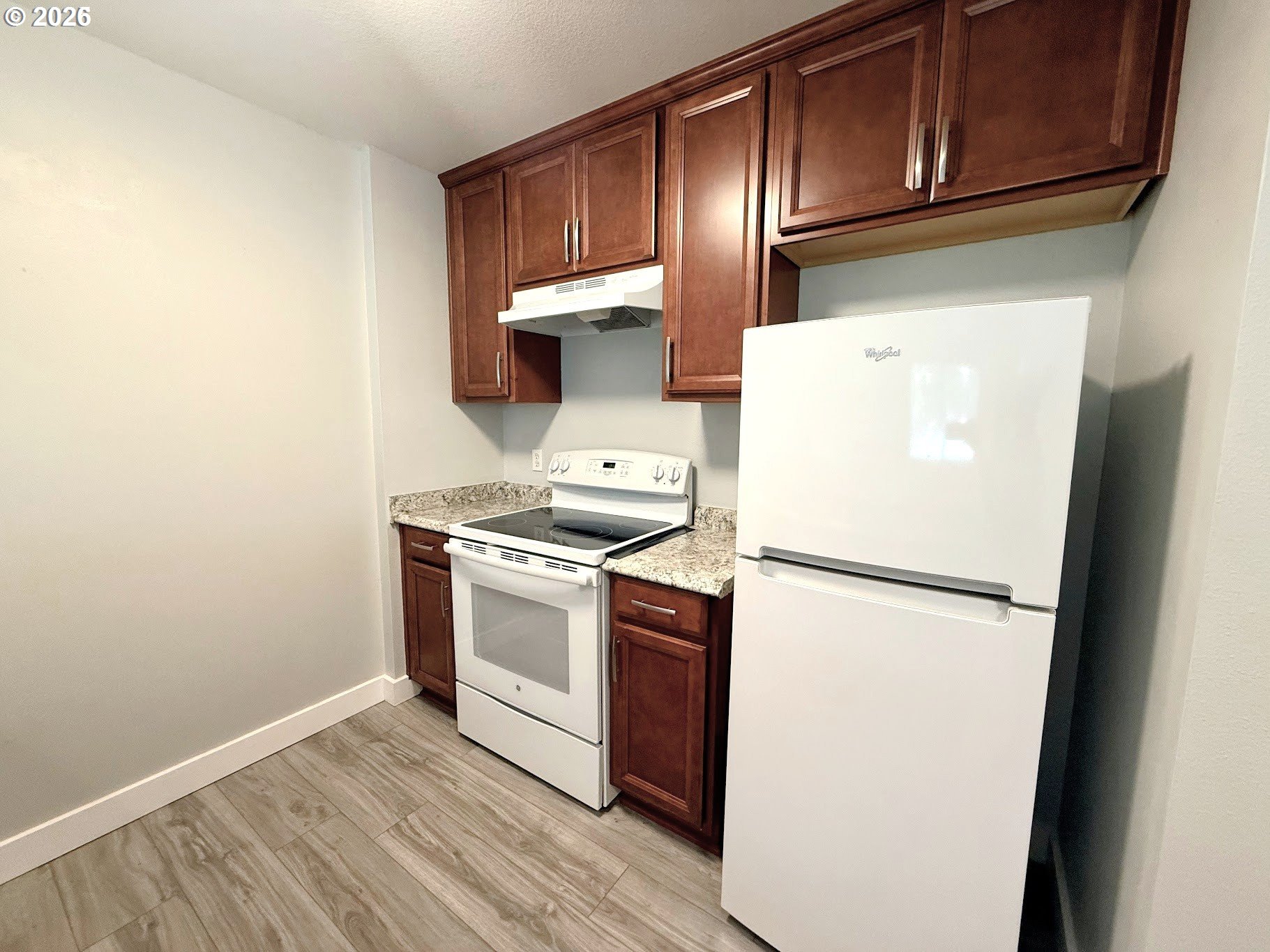 Photo #4: 395327434 Listing: Photo #4