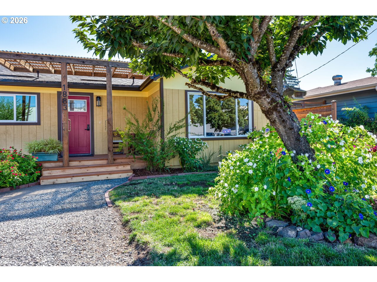 Property photo 4 of 40