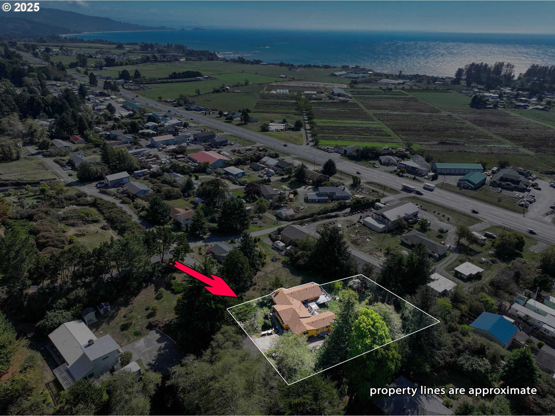 15780 PELICAN BAY DR, Brookings, OR, 97415