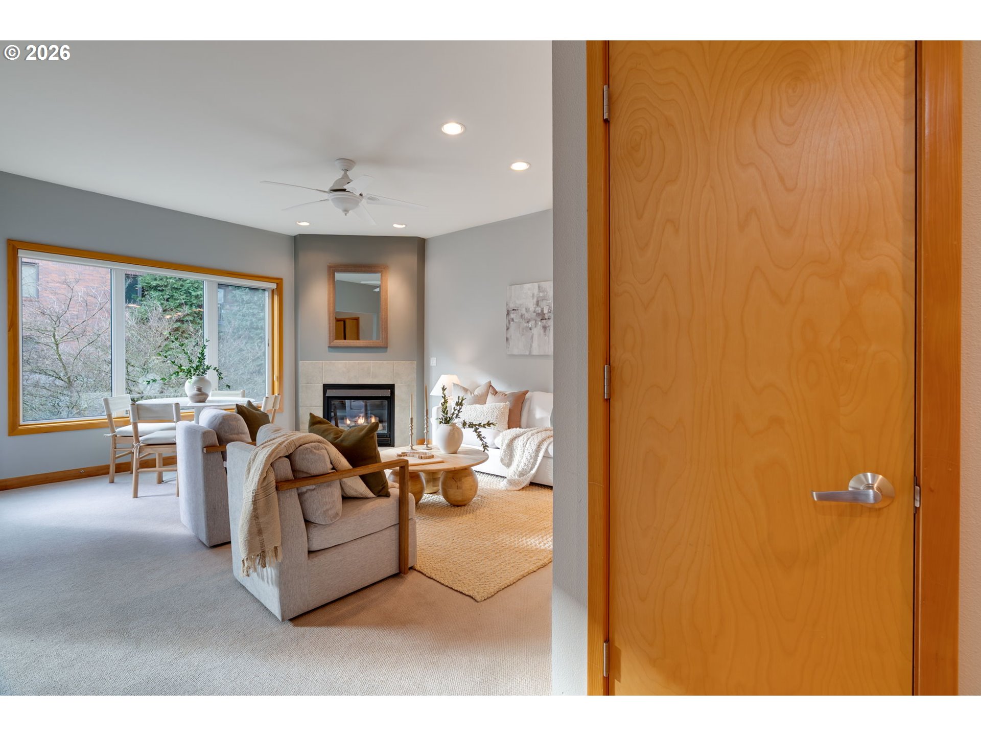 Photo #2: 396528874 Listing: Photo #2