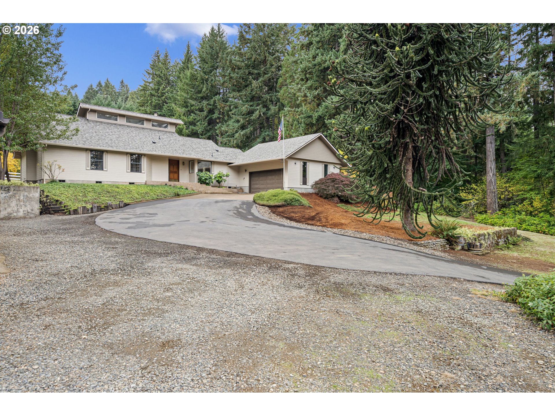 Photo of 35982 SHOREVIEW DR Dorena OR 97434