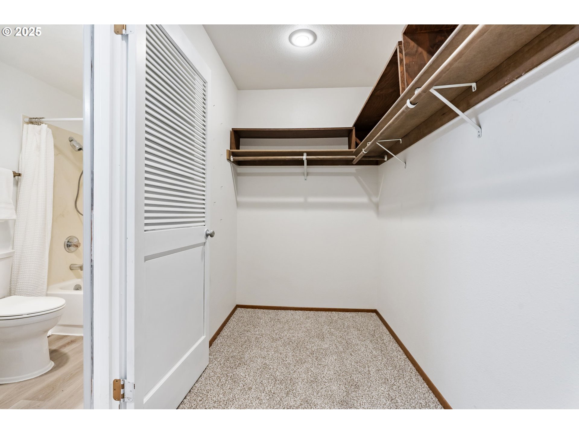 Photo #21: 397600176 Listing: Photo #21
