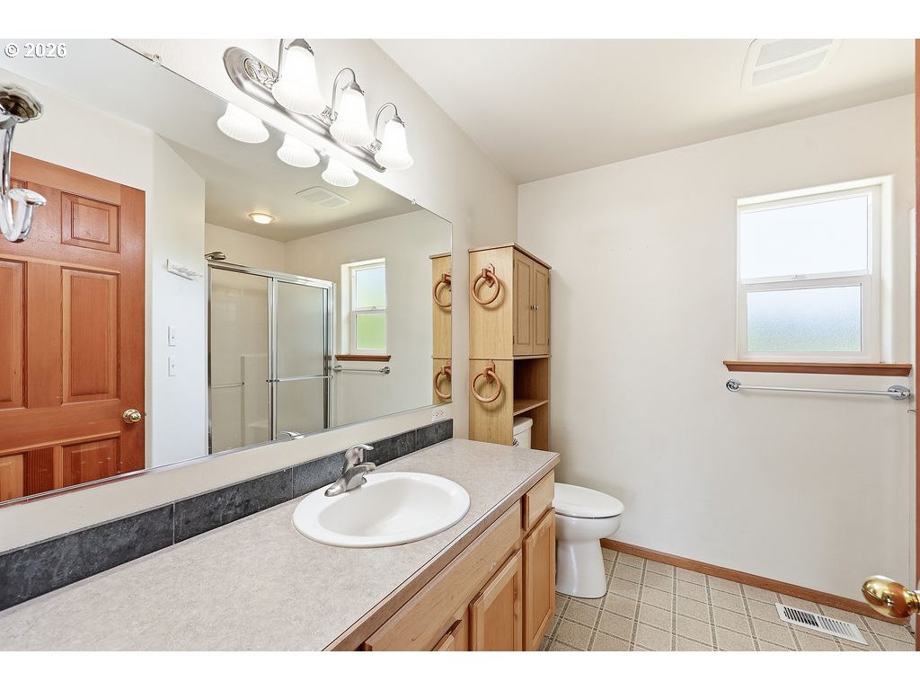 Property photo 17 of 45