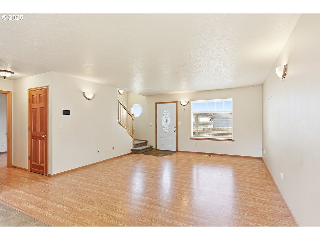 Property photo 5 of 45