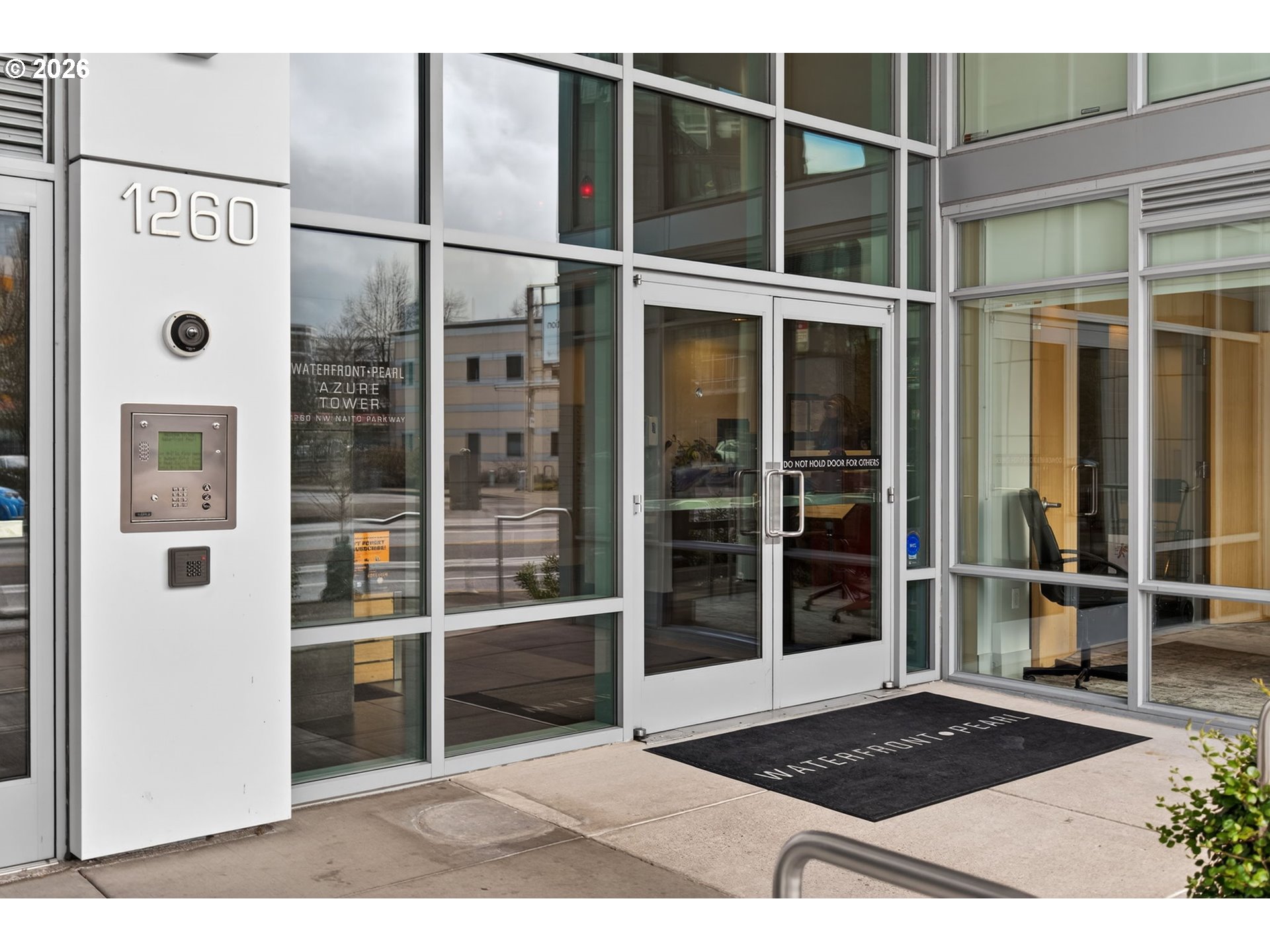 Photo #2: 398674565 Listing: Photo #2