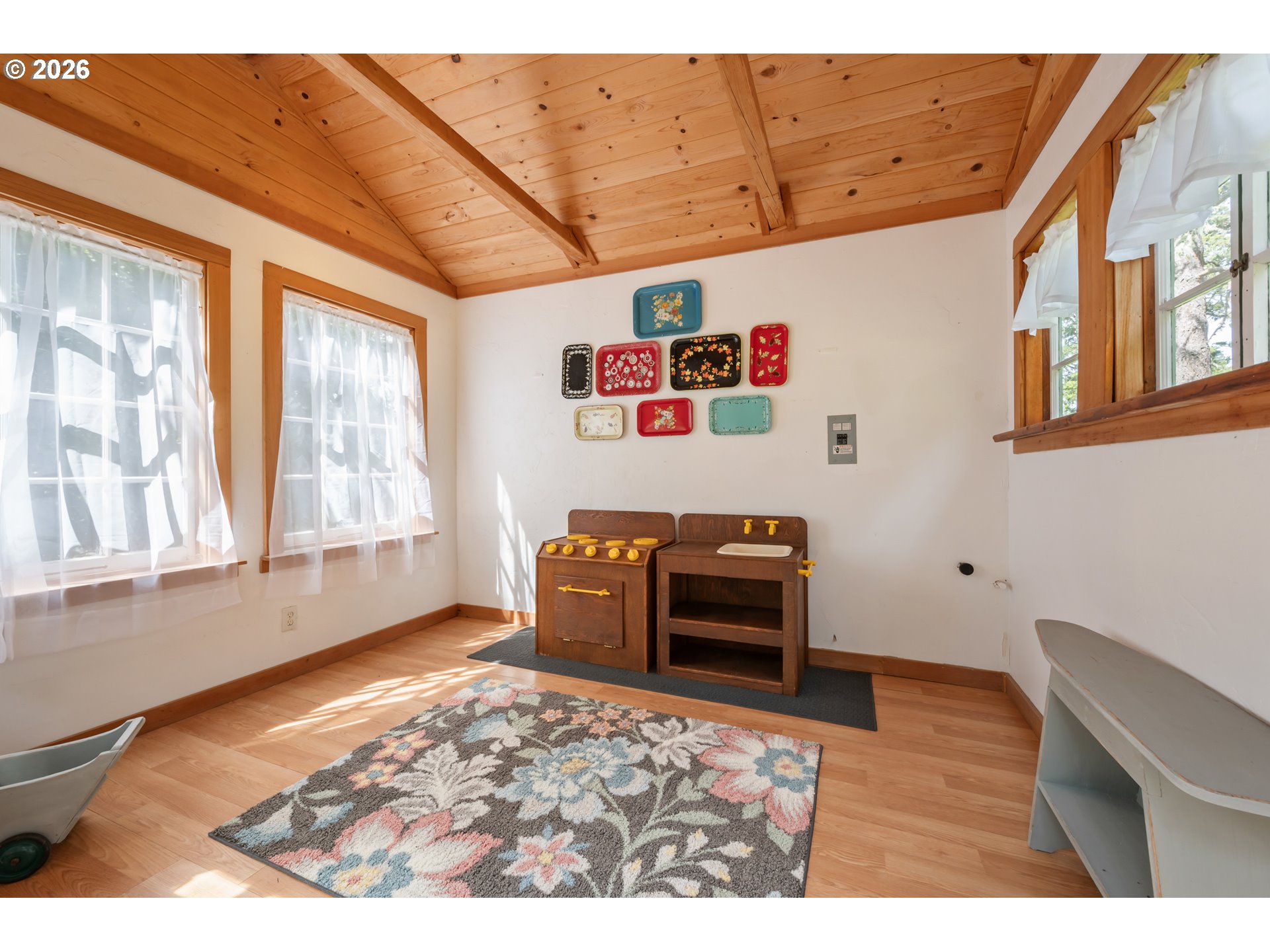 42 RIDGEWOOD DR, Eugene, OR, 97405