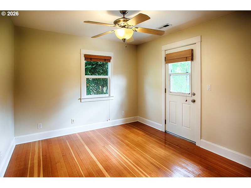 9242 SE HARRISON ST, Portland, OR, 97216