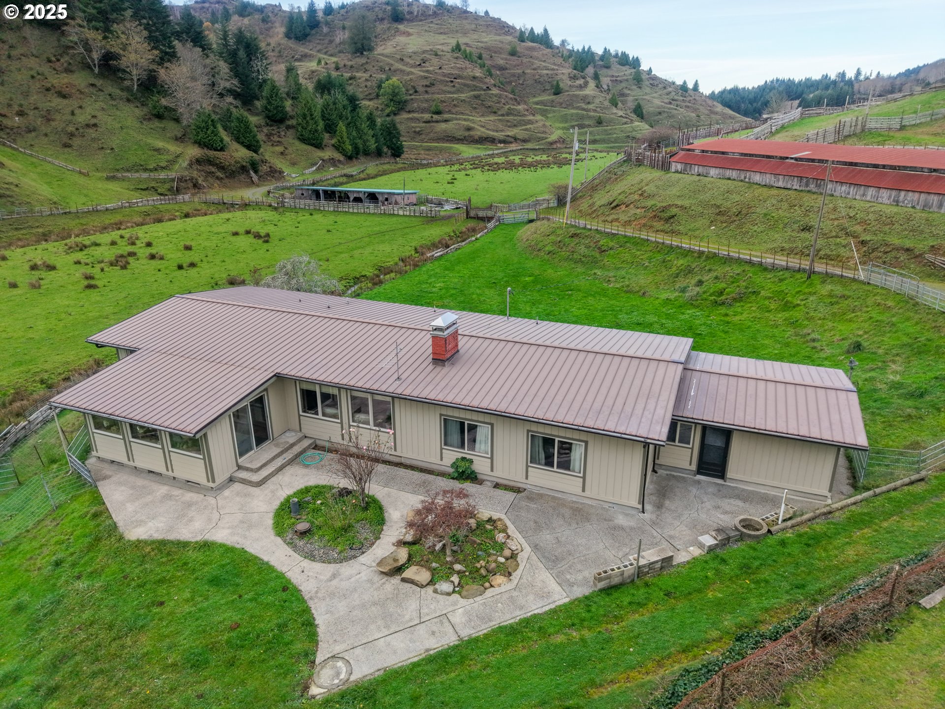 330 6TH ST, Lake Oswego, OR, 97034