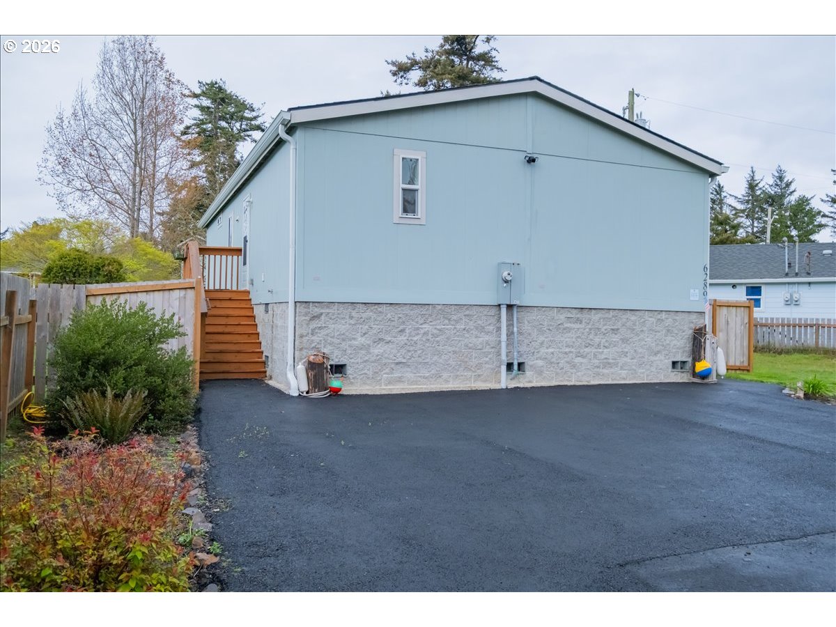 6289 SW JETTY AVE, Lincoln City, OR, 97367