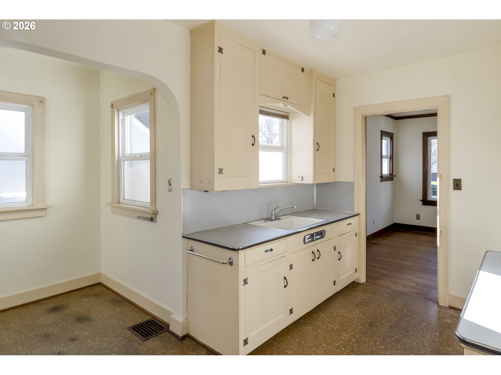 3204 SE 33RD AVE, Portland, OR, 97202