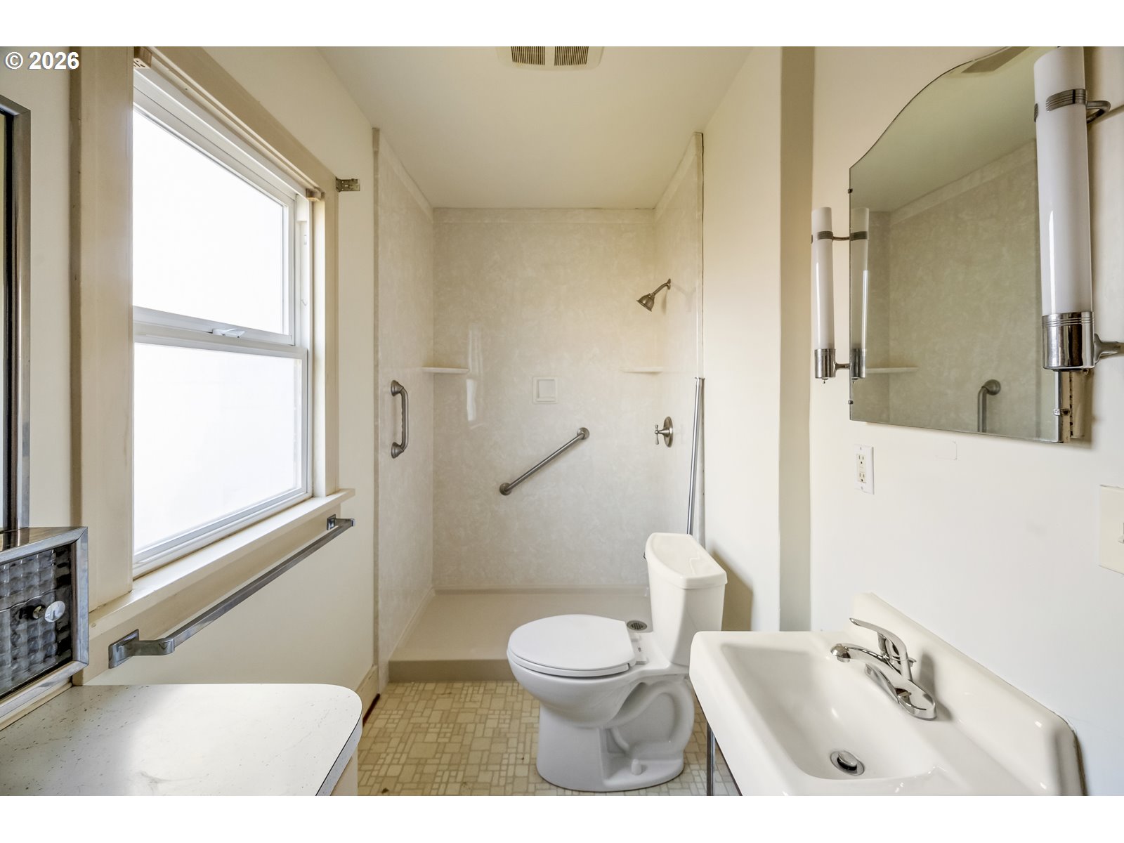 3204 SE 33RD AVE, Portland, OR, 97202