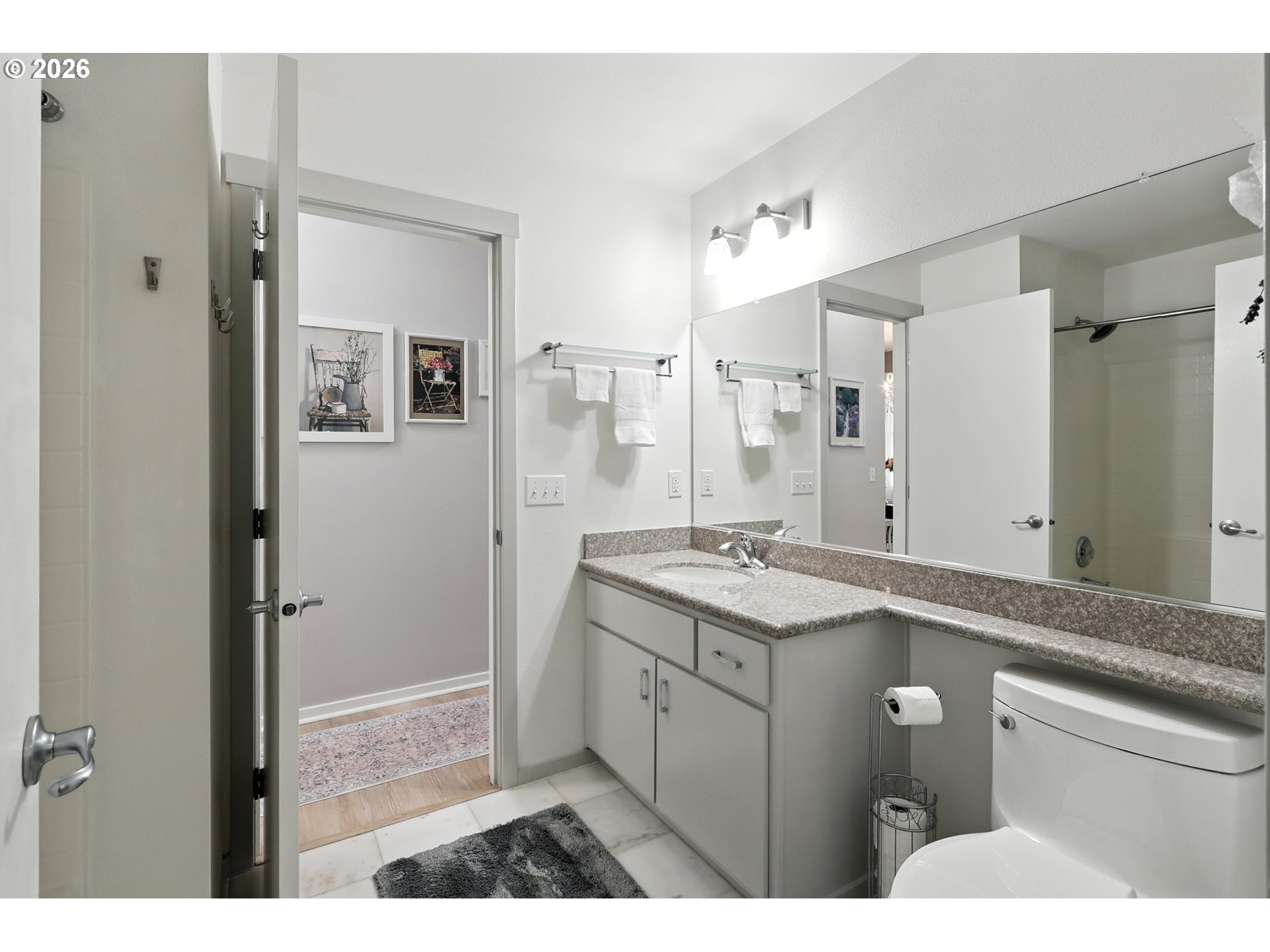 Photo #21: 400123129 Listing: Photo #21