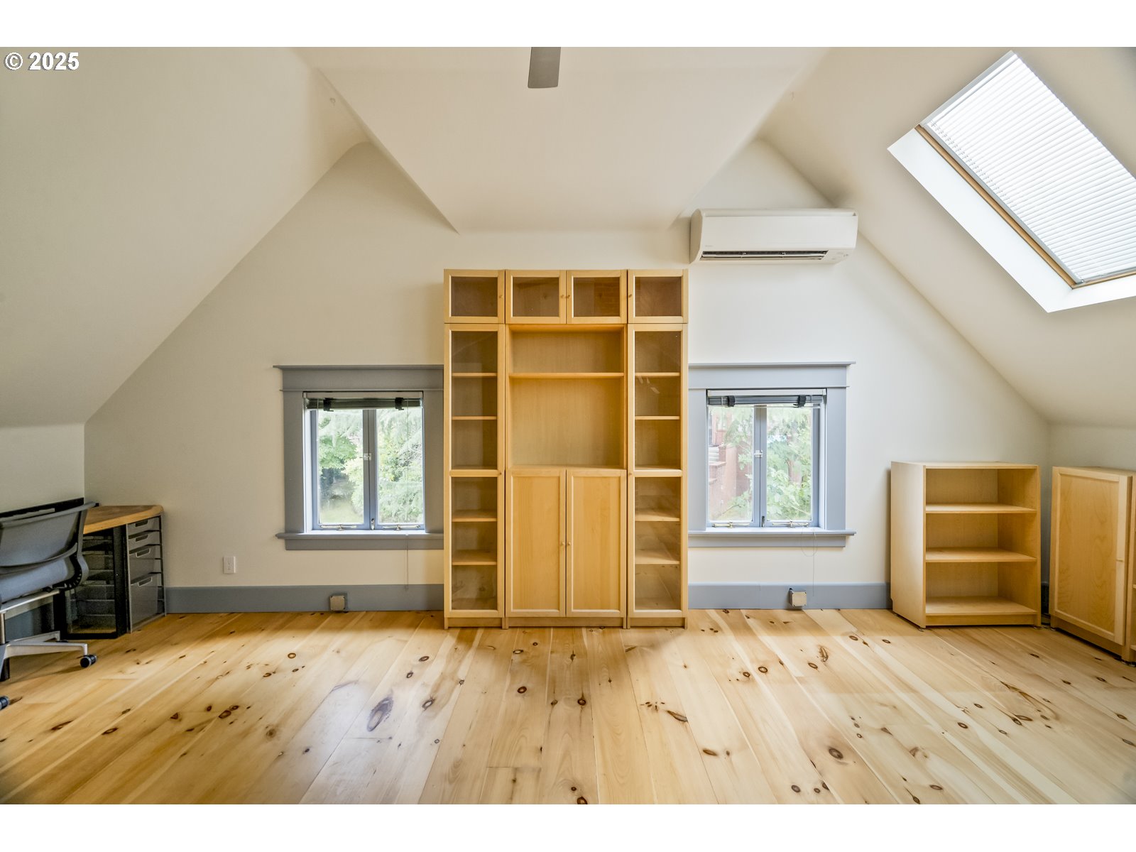 Photo #15: 400131153 Listing: Photo #15