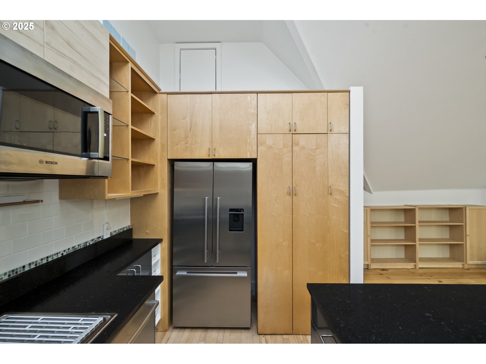 Photo #21: 400131153 Listing: Photo #21