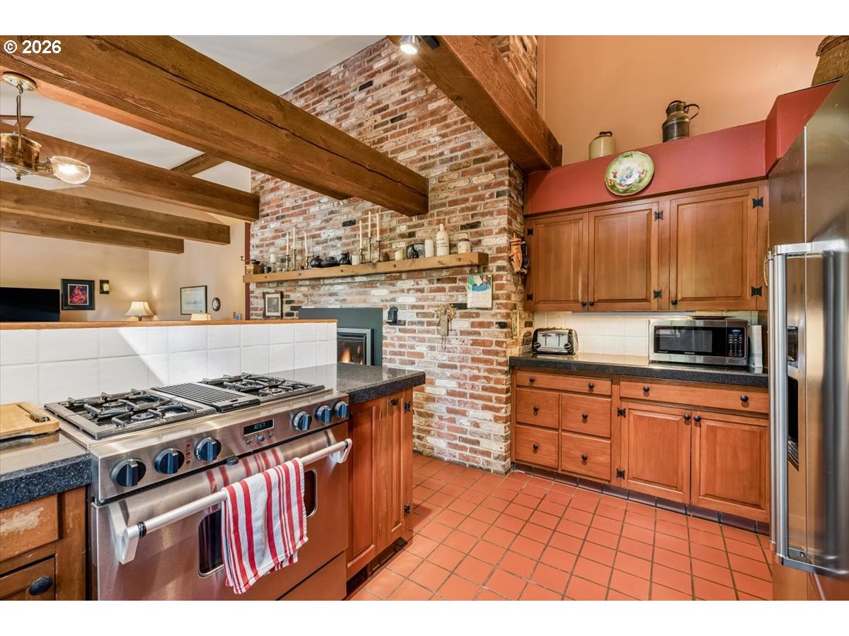 Property photo 32 of 47