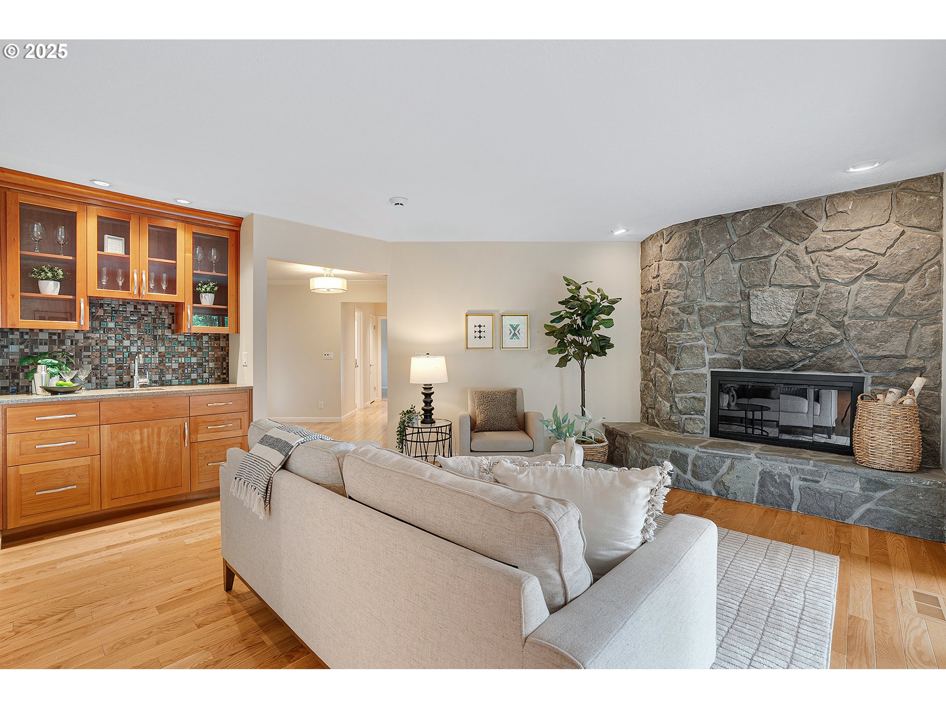 Photo #13: 401164153 Listing: Photo #13